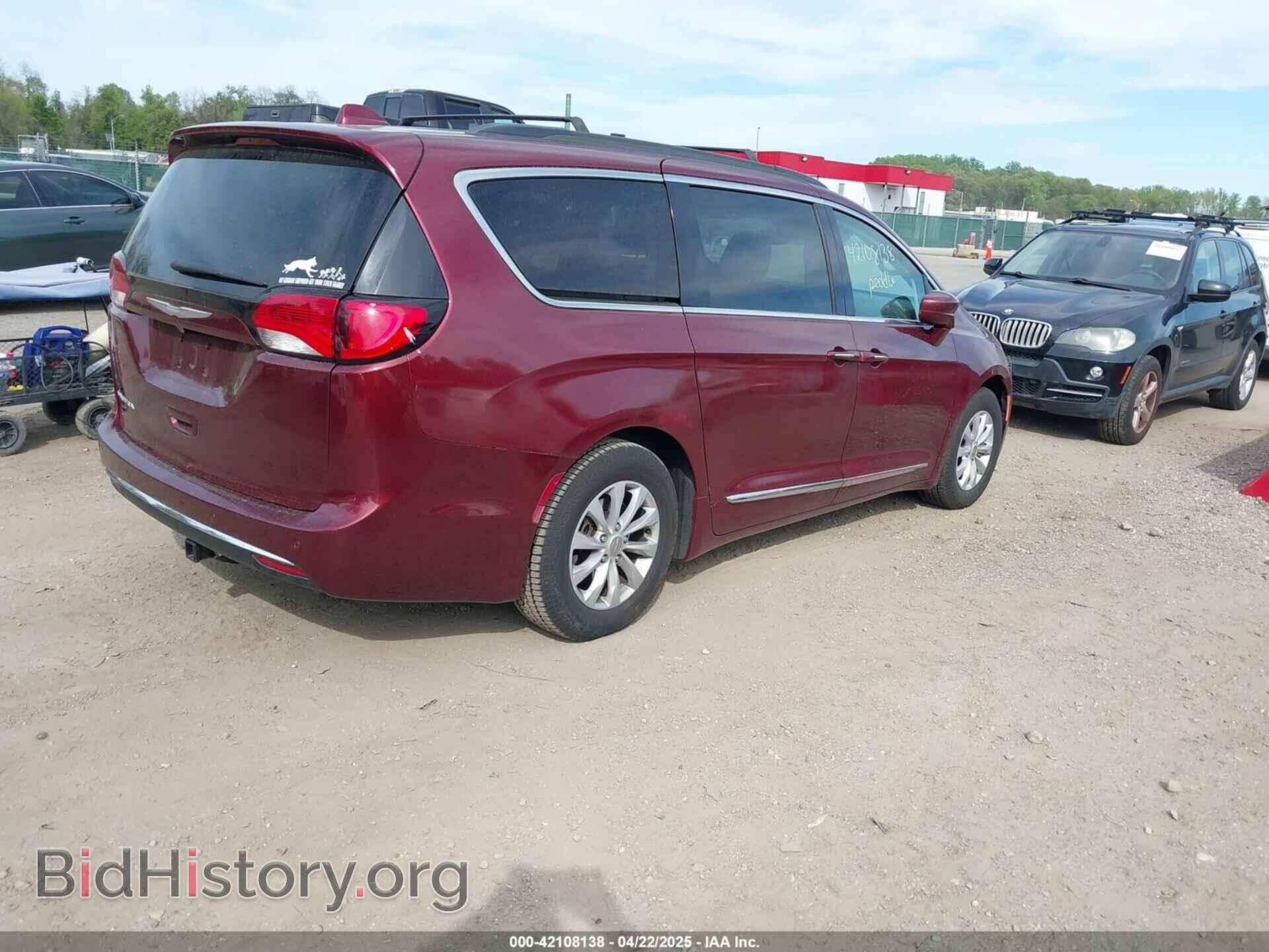 2017 CHRYSLER PACIFICA - VIN: 2C4RC1BGXHR691635 - Фото 4