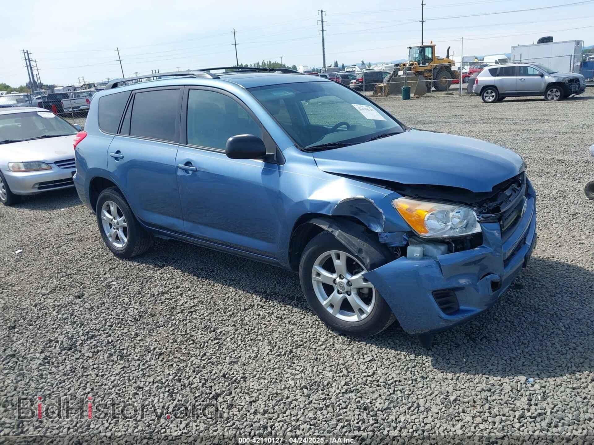 Фотография 2T3BF4DV8BW096964 - TOYOTA RAV4 2011