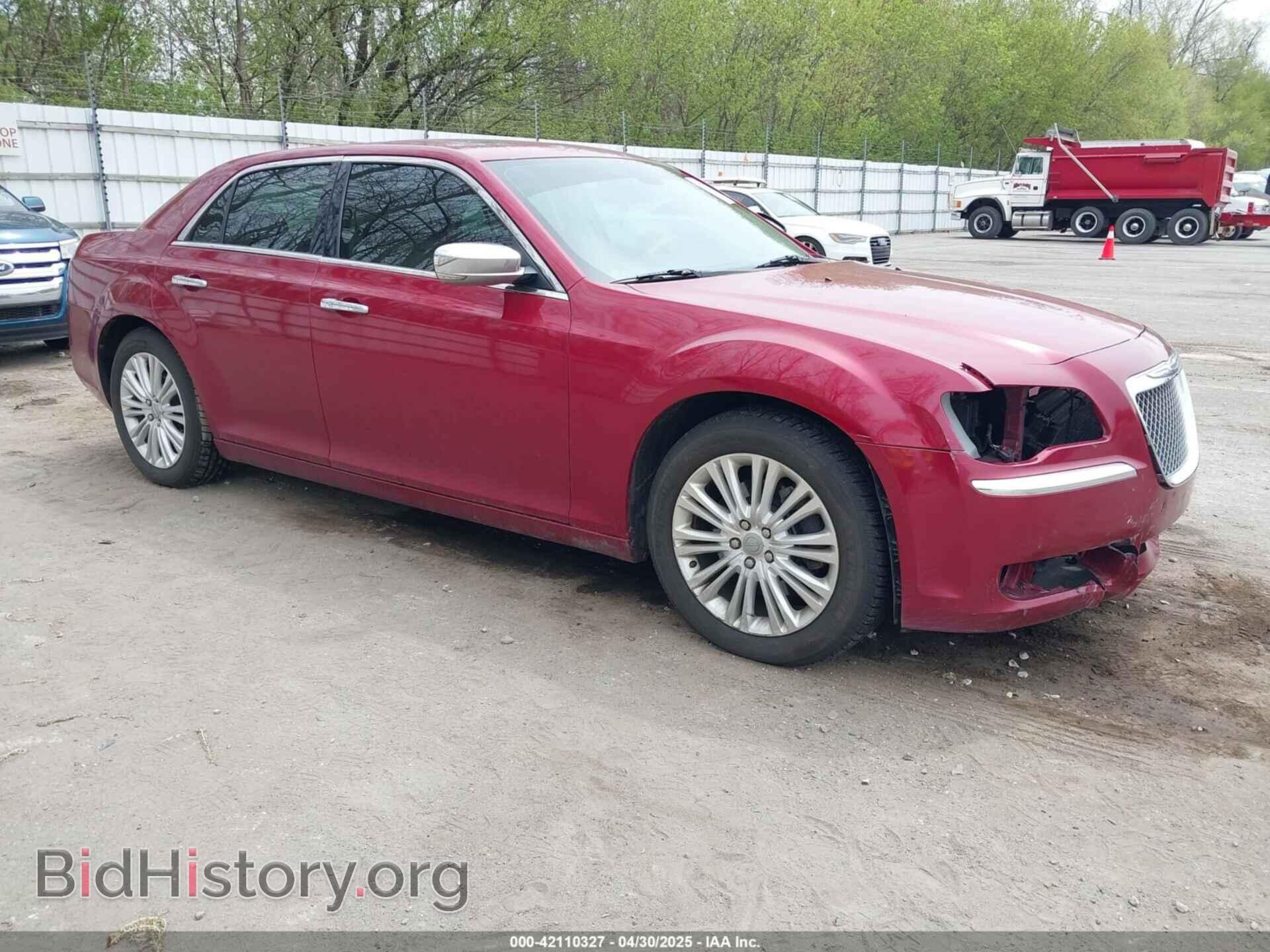 Фотография 2C3CCAKTXCH220185 - CHRYSLER 300C 2012