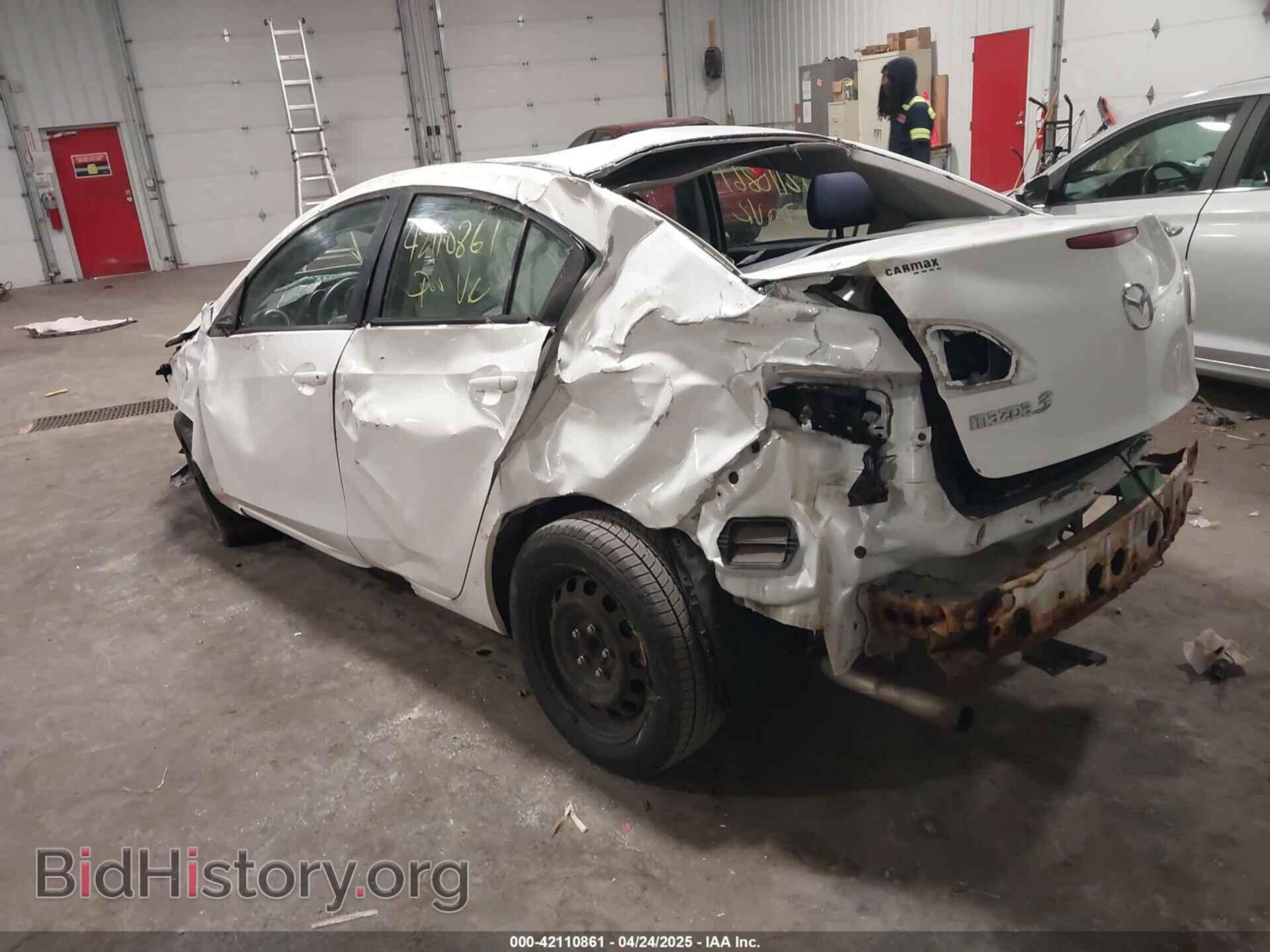 2012 MAZDA MAZDA3 - VIN: JM1BL1UF3C1590214 - Фото 3
