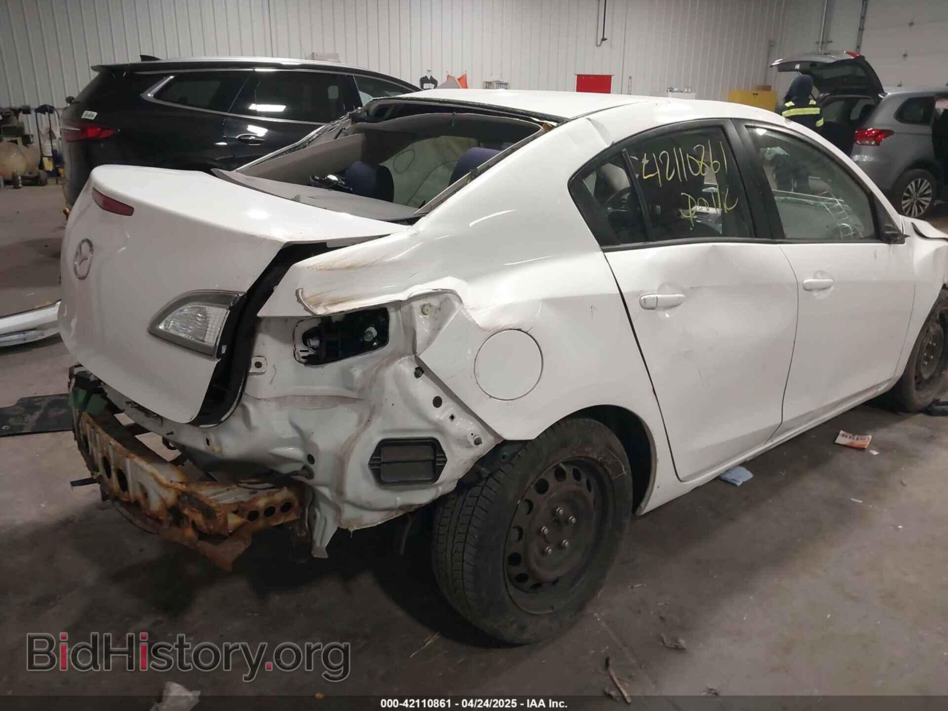 2012 MAZDA MAZDA3 - VIN: JM1BL1UF3C1590214 - Фото 4