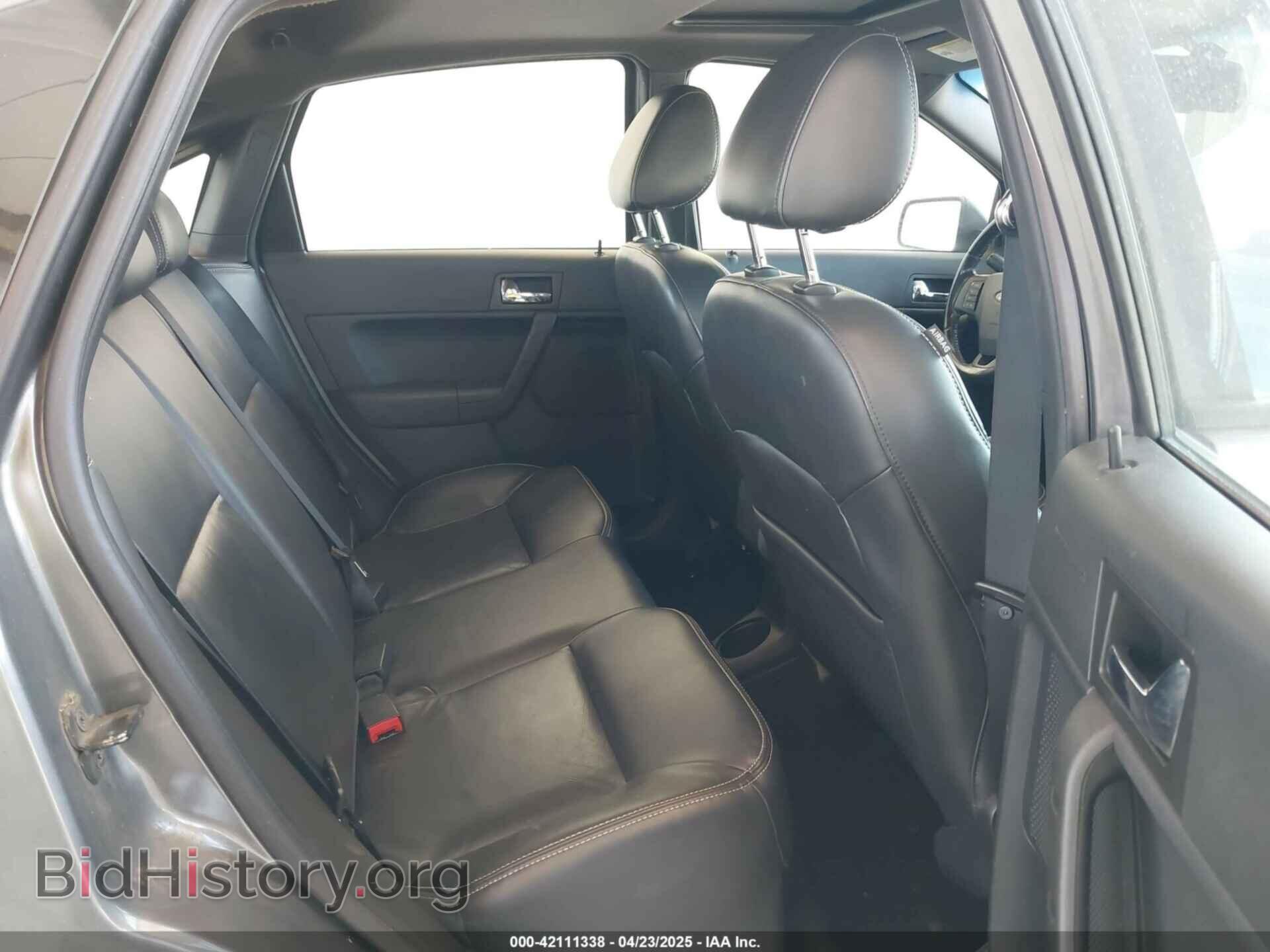 2011 FORD FOCUS - VIN: 1FAHP3GN2BW114041 - Фото 8