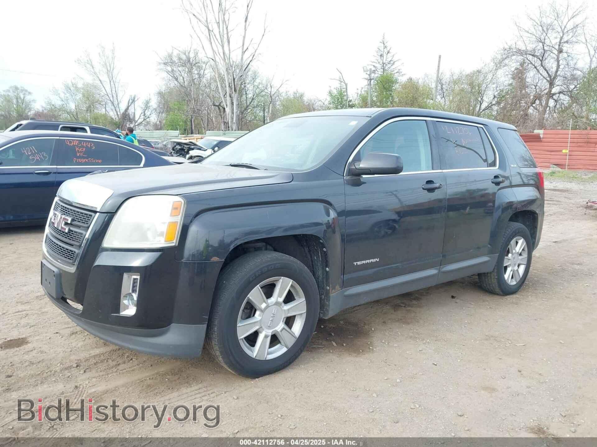 2011 GMC TERRAIN - VIN: 2CTALMEC1B6228125 - Photo 2