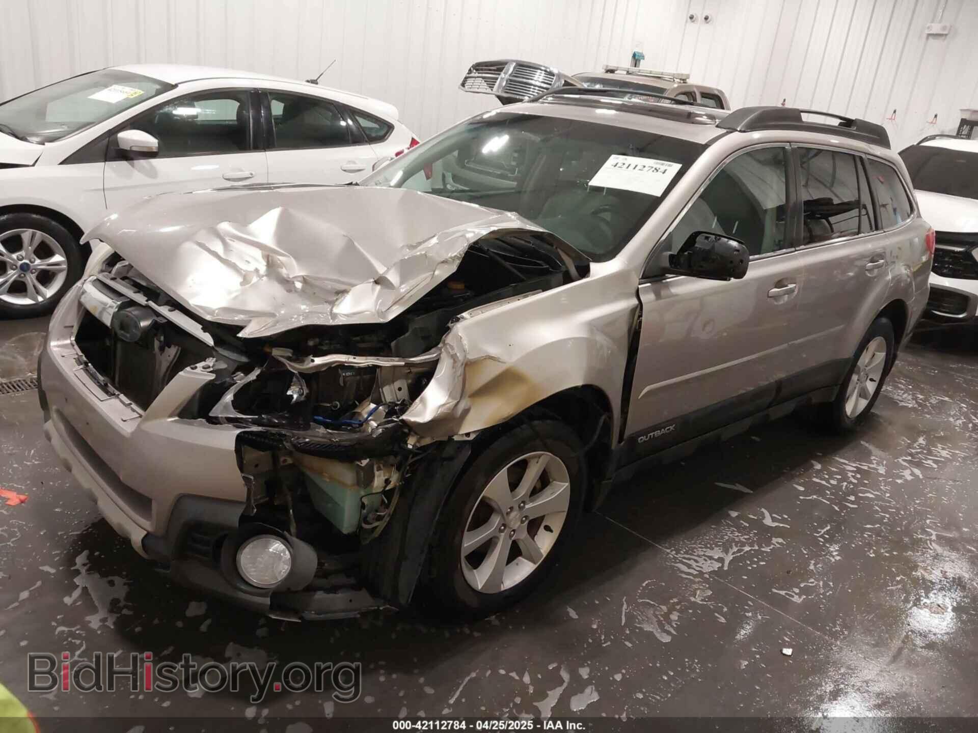 2014 SUBARU OUTBACK - VIN: 4S4BRBLC7E3279206 - Фото 2