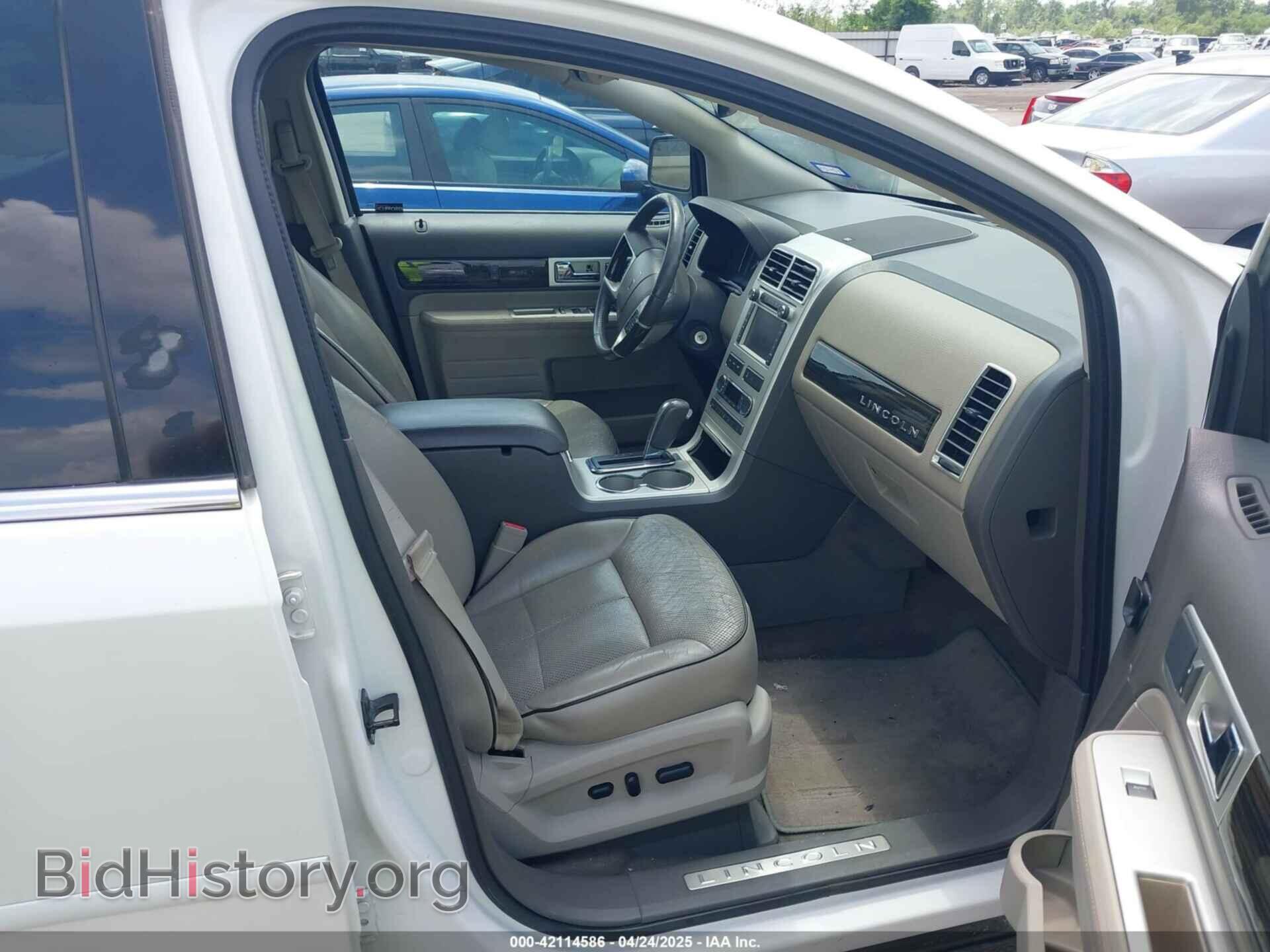 2009 LINCOLN MKX - VIN: 2LMDU68C19BJ10302 - Photo 5