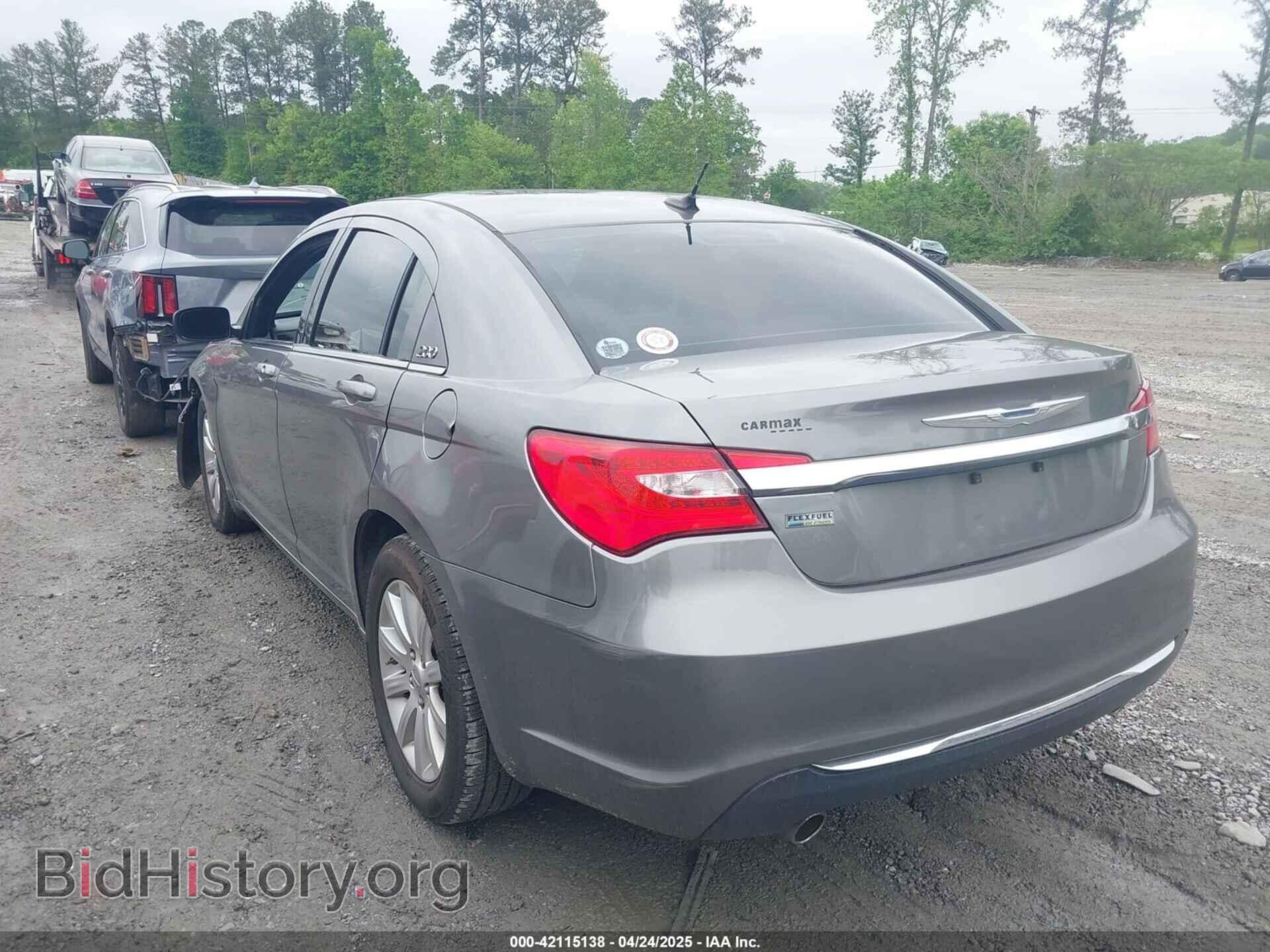 2013 CHRYSLER 200 - VIN: 1C3CCBBG2DN731634 - Фото 3