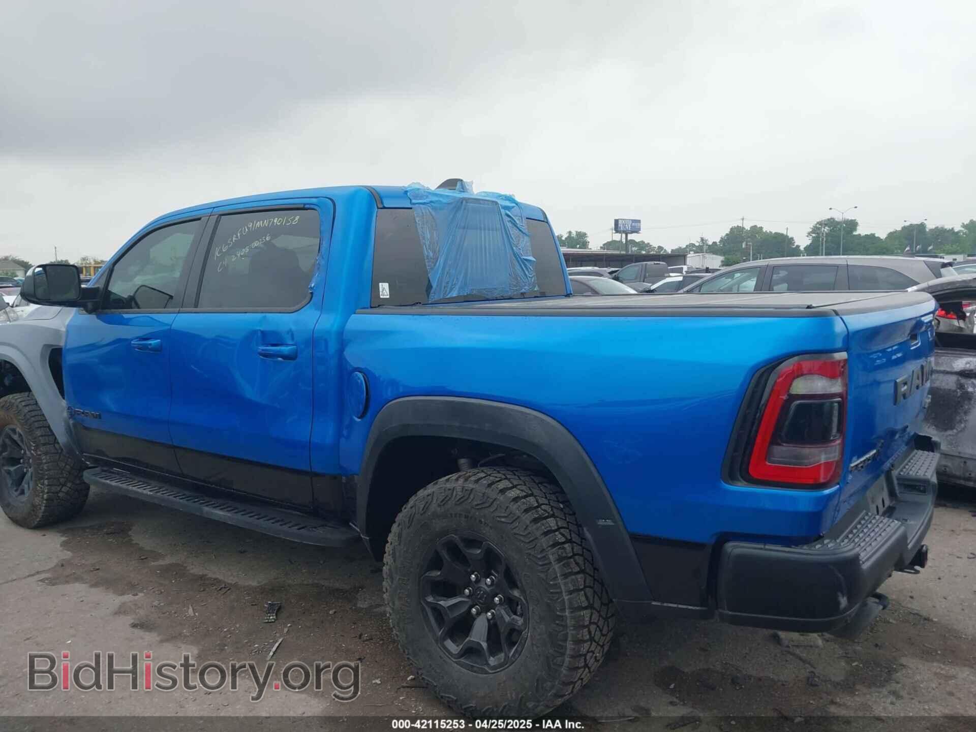 2021 RAM 1500 - VIN: 1C6SRFU91MN790158 - Фото 3