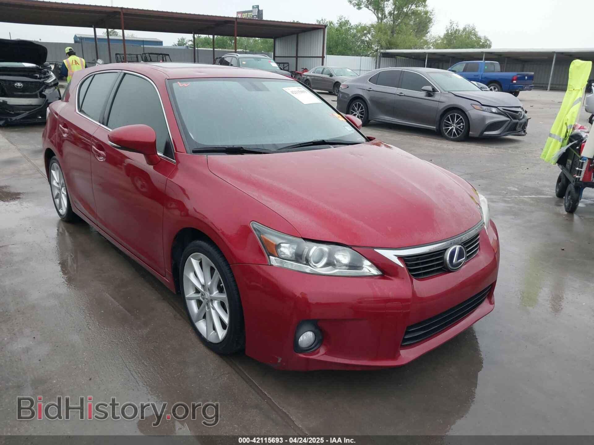 Фотография JTHKD5BHXD2154575 - LEXUS CT 200H 2013