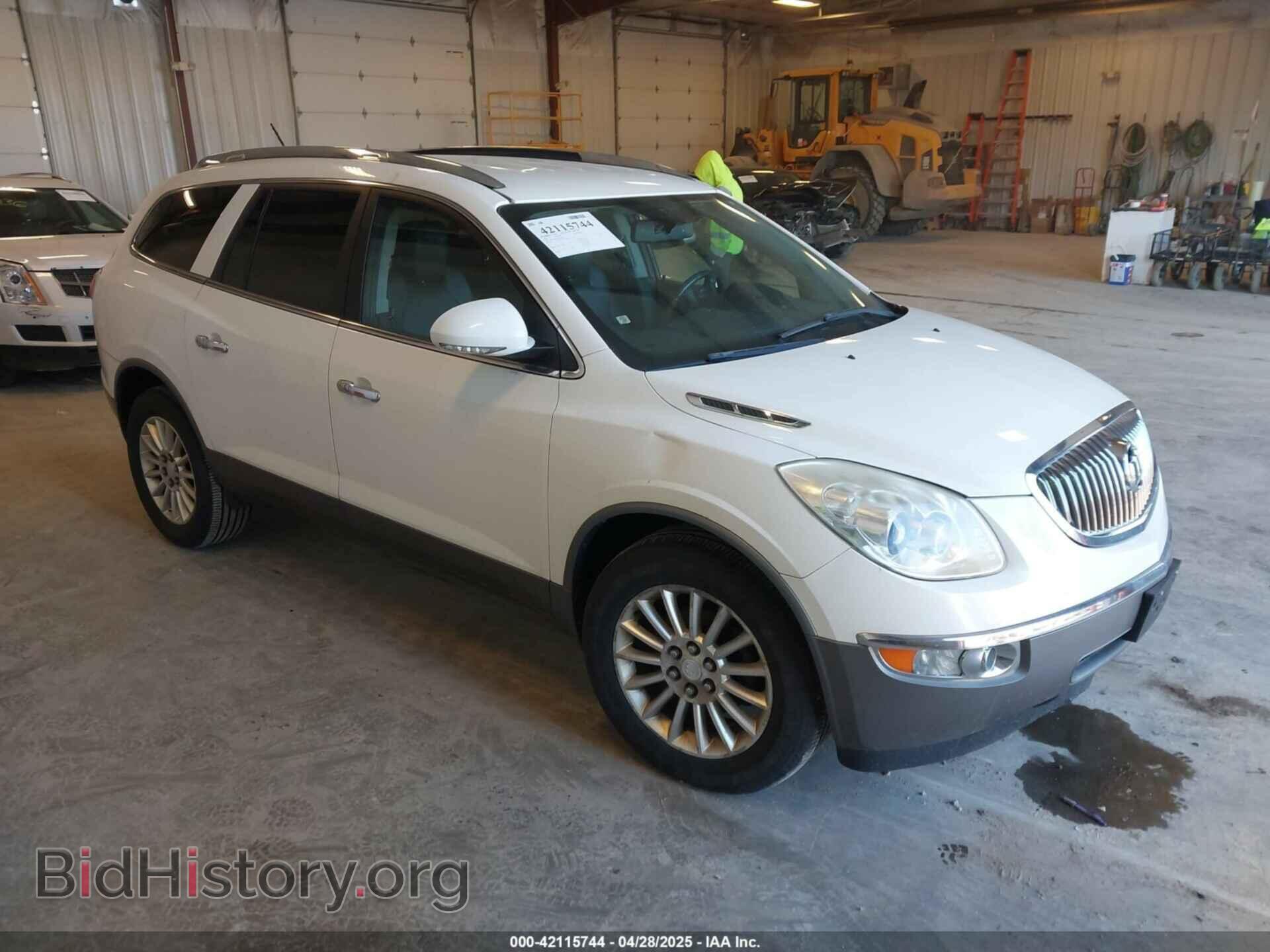 Фотография 5GAKVBED3BJ304326 - BUICK ENCLAVE 2011