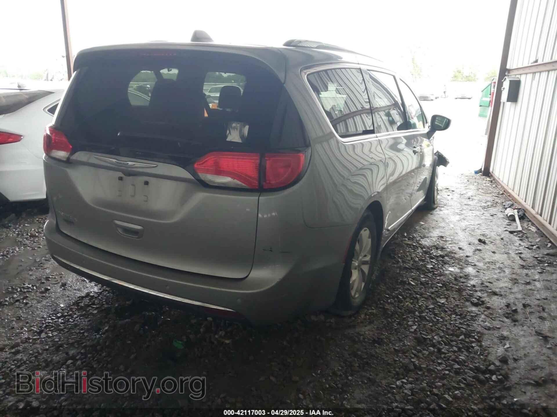 2018 CHRYSLER PACIFICA - VIN: 2C4RC1BG5JR217789 - Фото 4