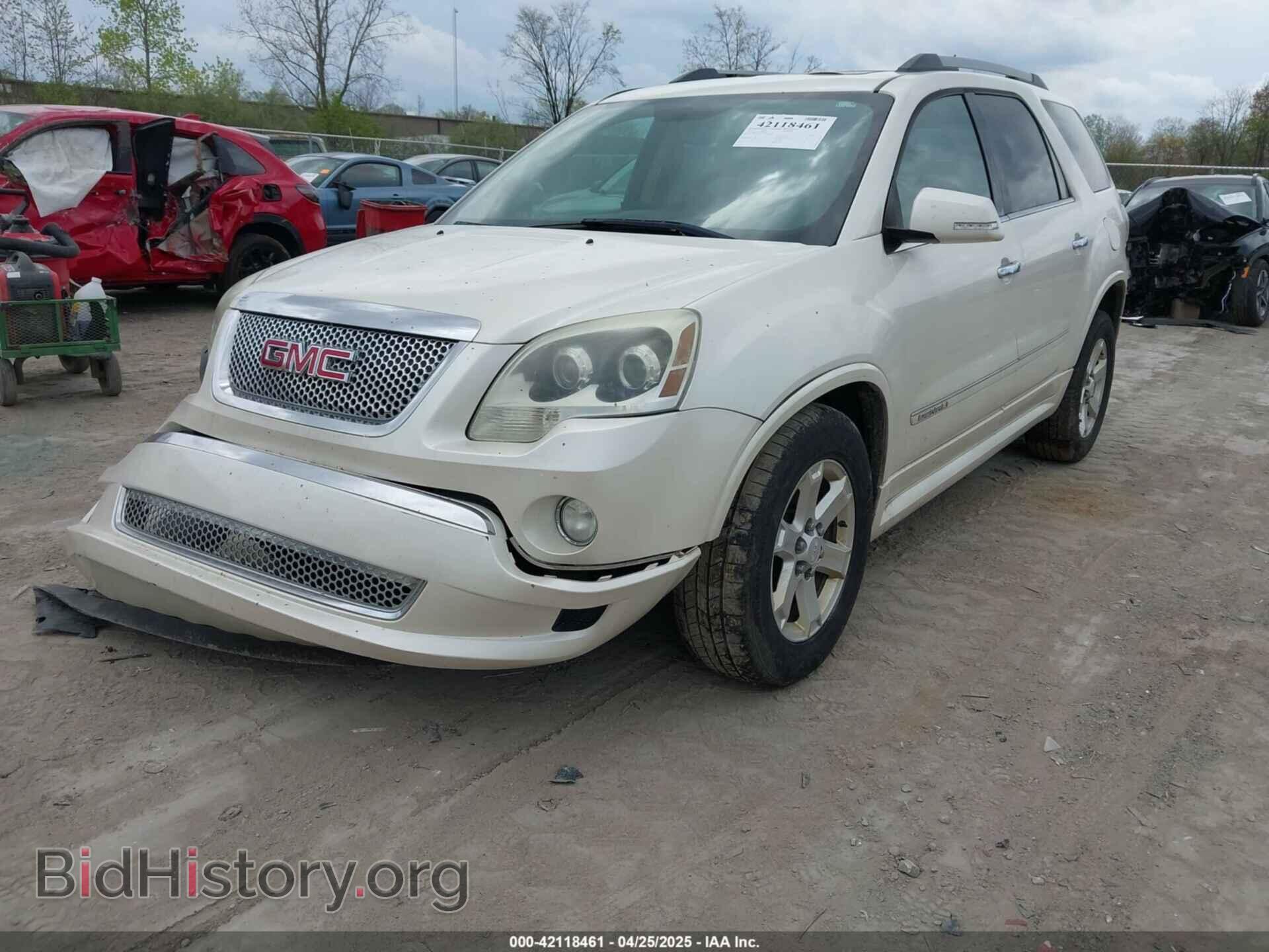 2011 GMC ACADIA - VIN: 1GKKVTED9BJ340451 - Фото 2