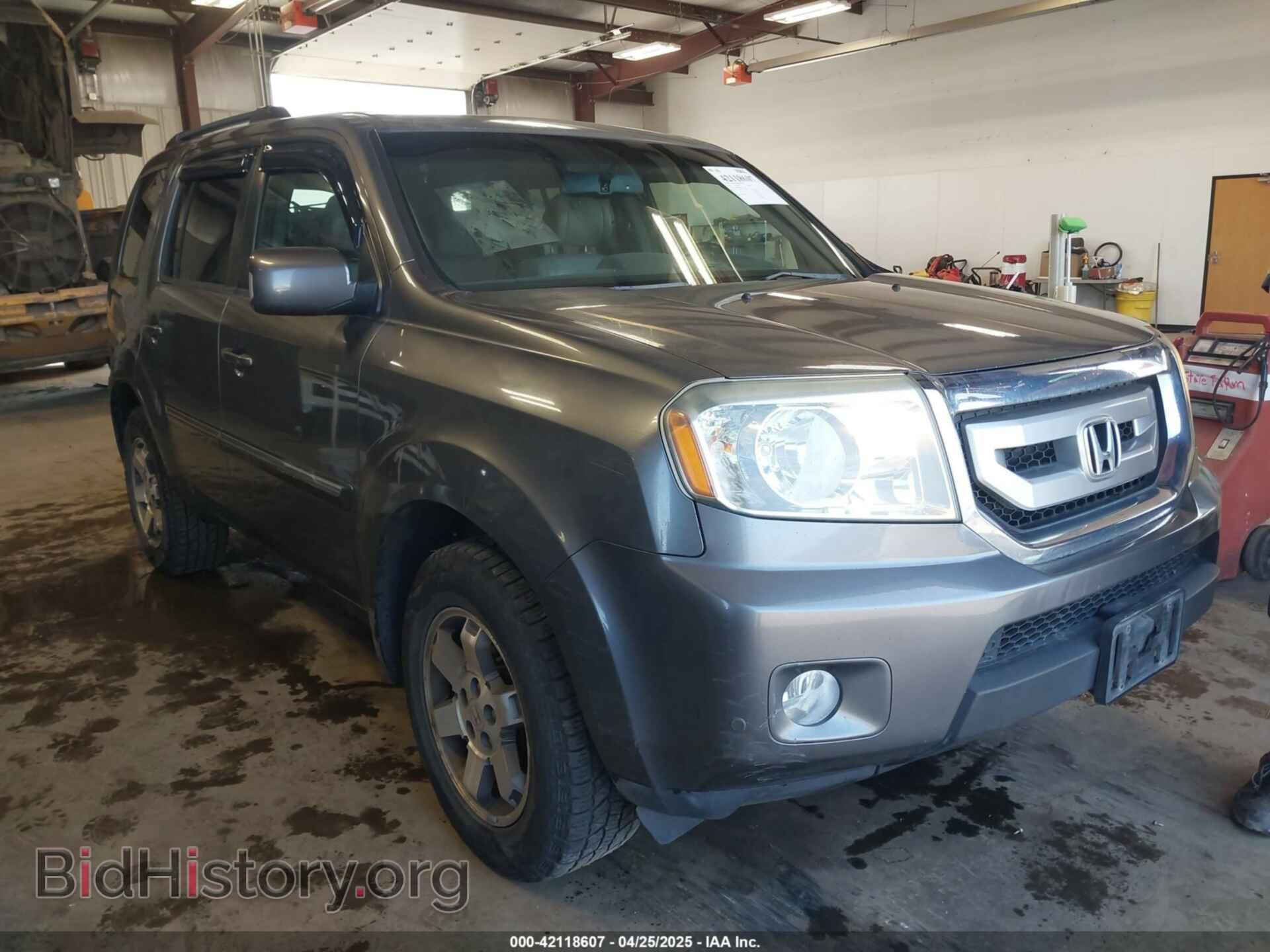 Photo 5FNYF4H89AB026005 - HONDA PILOT 2010