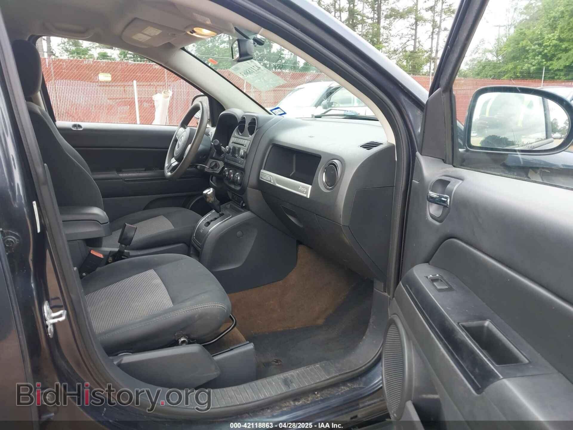 2014 JEEP COMPASS - VIN: 1C4NJCBA1ED725875 - Фото 5