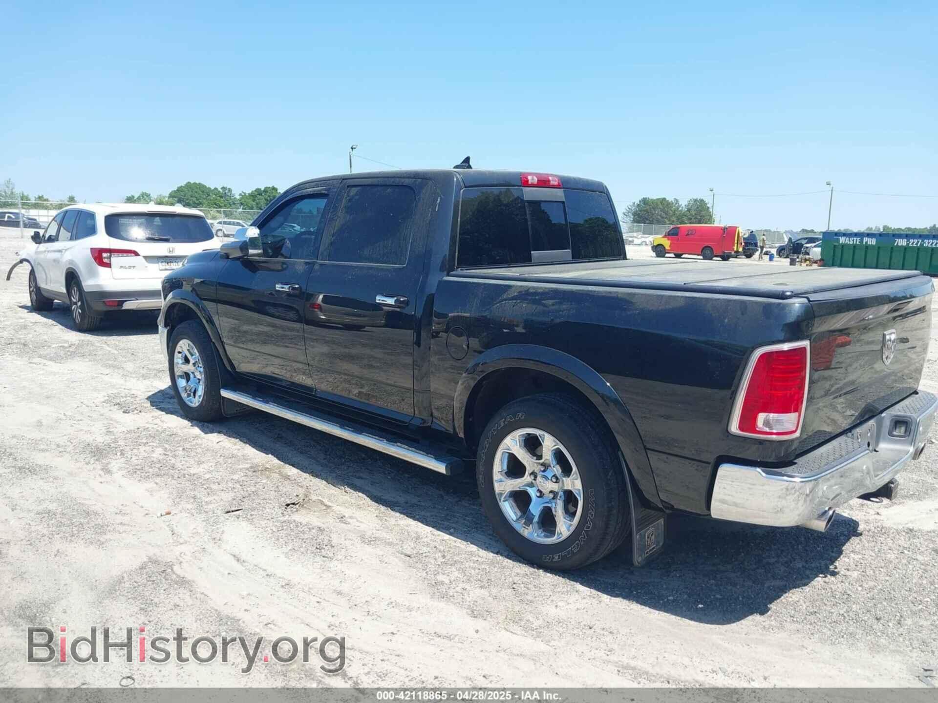 2016 RAM 1500 - VIN: 1C6RR7NT4GS317567 - Фото 3