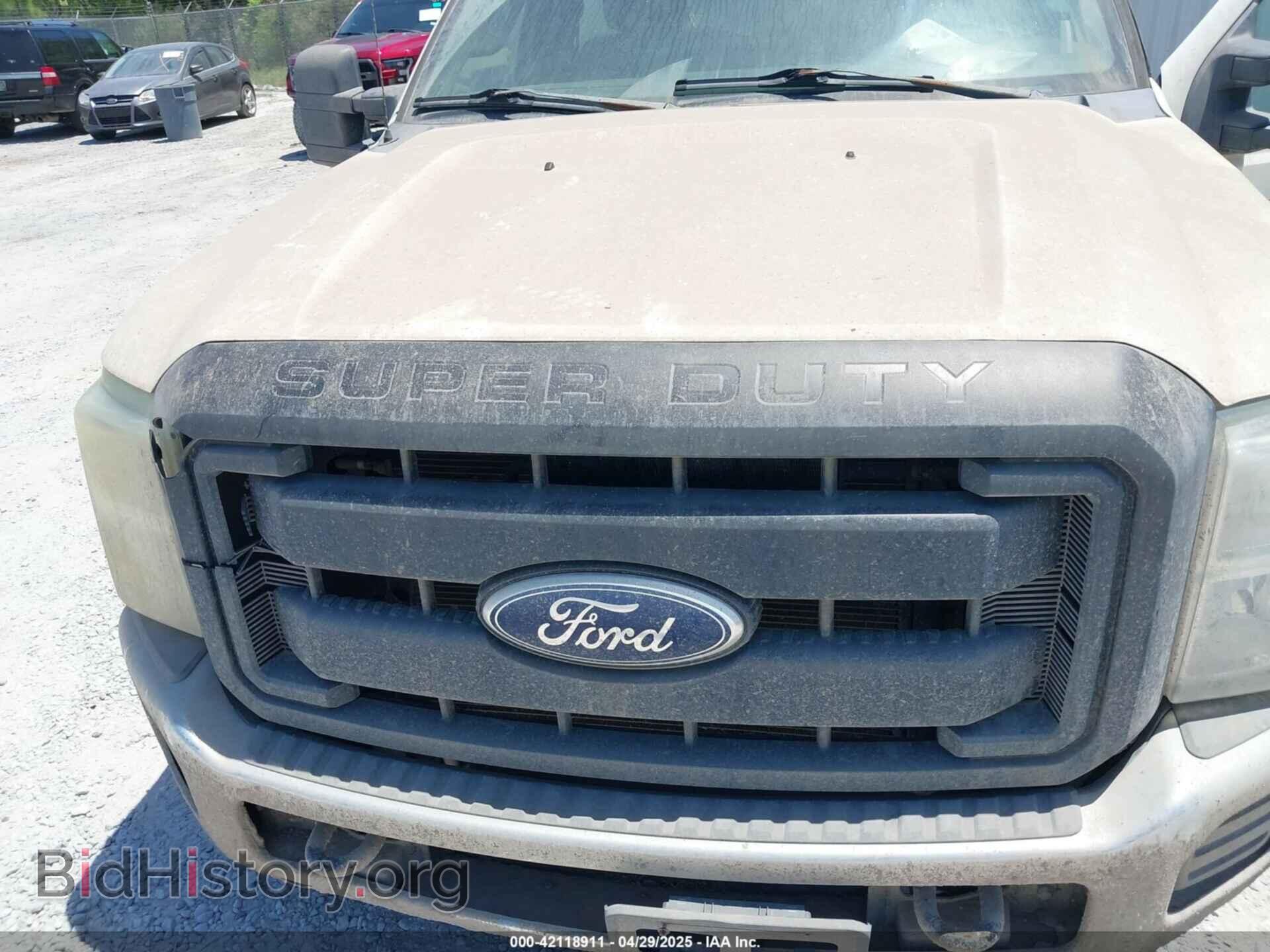 2011 FORD F-250 - VIN: 1FTBF2A63BEB21696 - Фото 6
