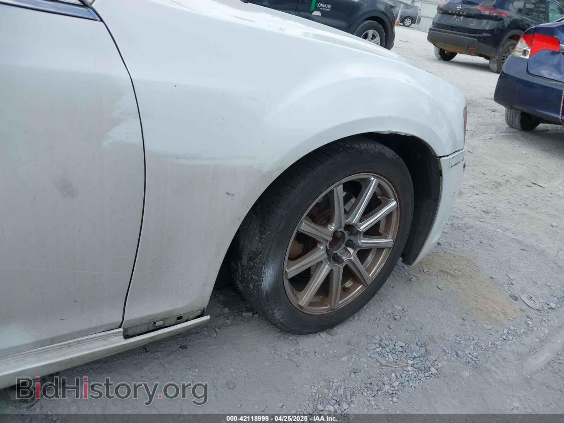 2012 CHRYSLER 300 - VIN: 2C3CCACG9CH188444 - Фото 6