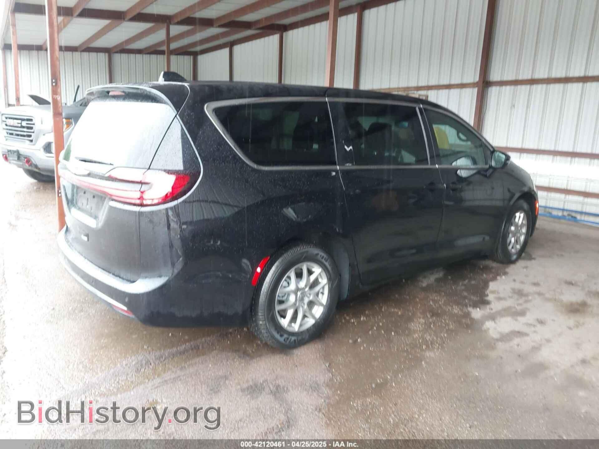2025 CHRYSLER PACIFICA - VIN: 2C4RC1BG8SR548335 - Photo 4