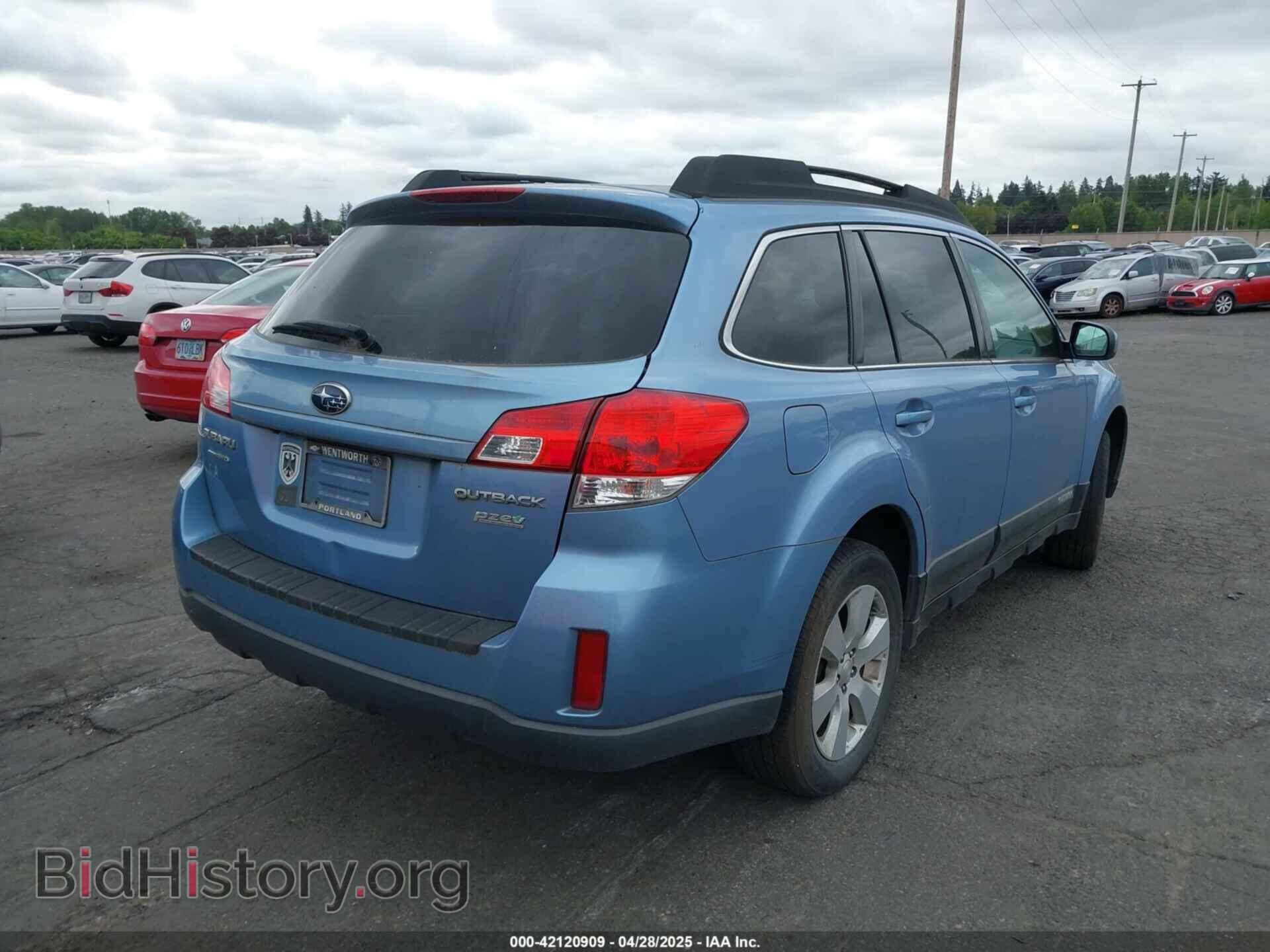 2011 SUBARU OUTBACK - VIN: 4S4BRBGC7B3404470 - Фото 4