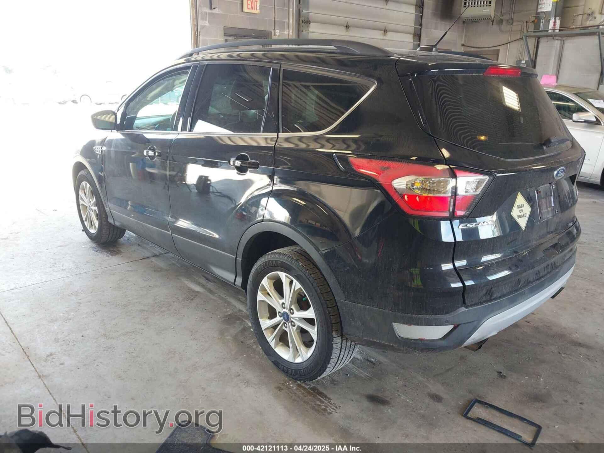2017 FORD ESCAPE - VIN: 1FMCU0GD2HUB99305 - Фото 3