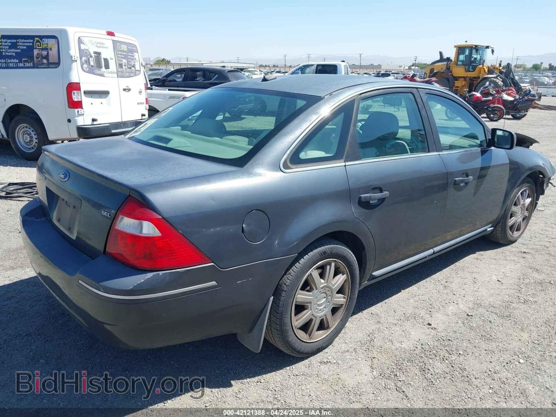 2007 FORD FIVE HUNDRED - VIN: 1FAFP24177G112953 - Фото 4