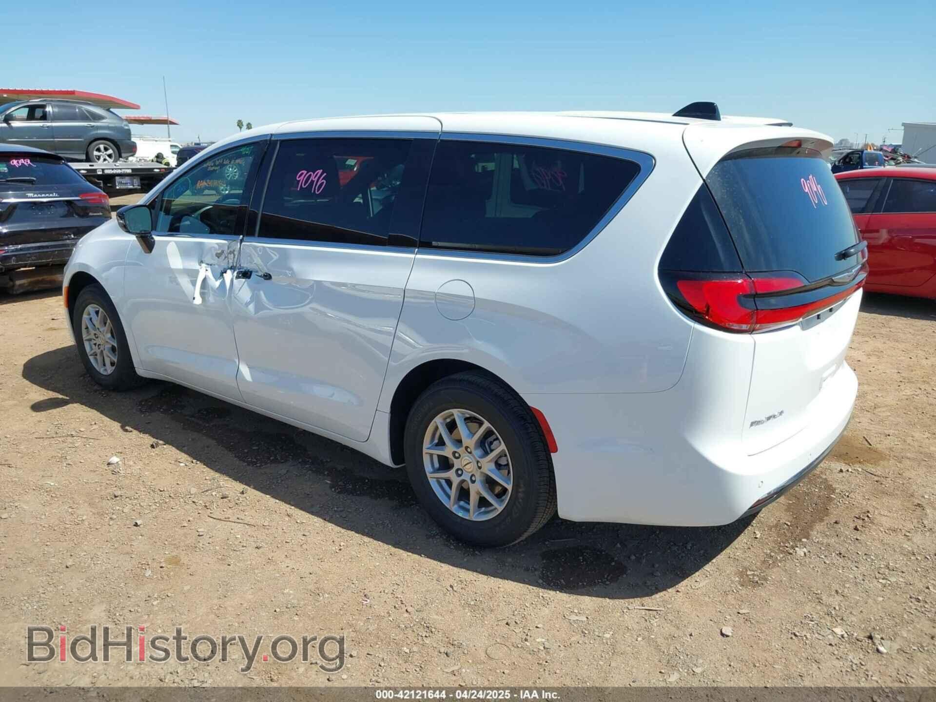 2025 CHRYSLER PACIFICA - VIN: 2C4RC1BG3SR554379 - Фото 3