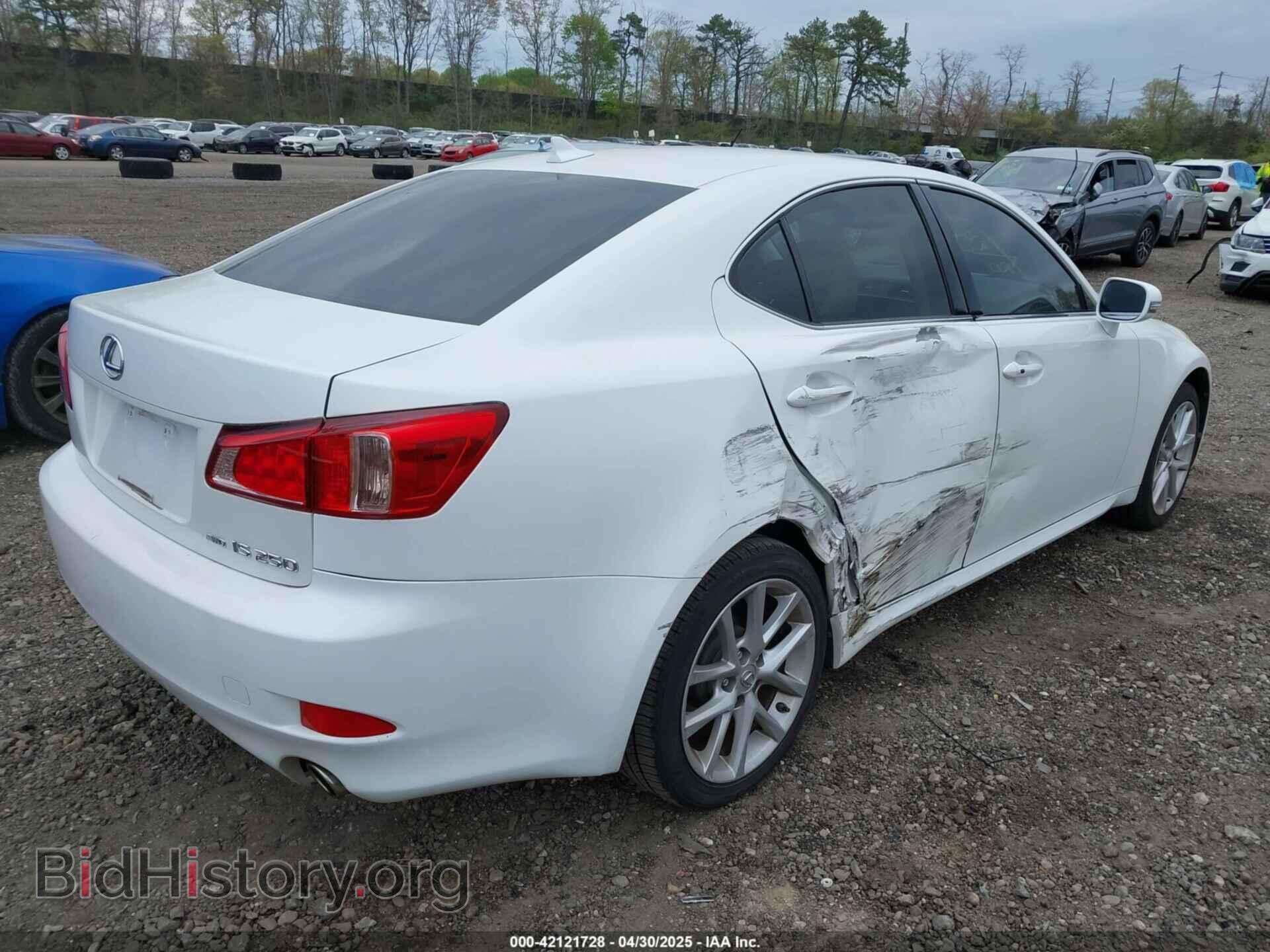 2013 LEXUS IS 250 - VIN: JTHCF5C21D5062052 - Photo 4