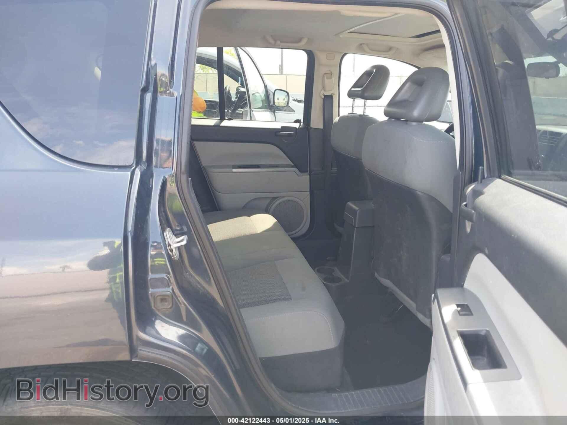 2007 JEEP COMPASS - VIN: 1J8FT47W87D180861 - Фото 8