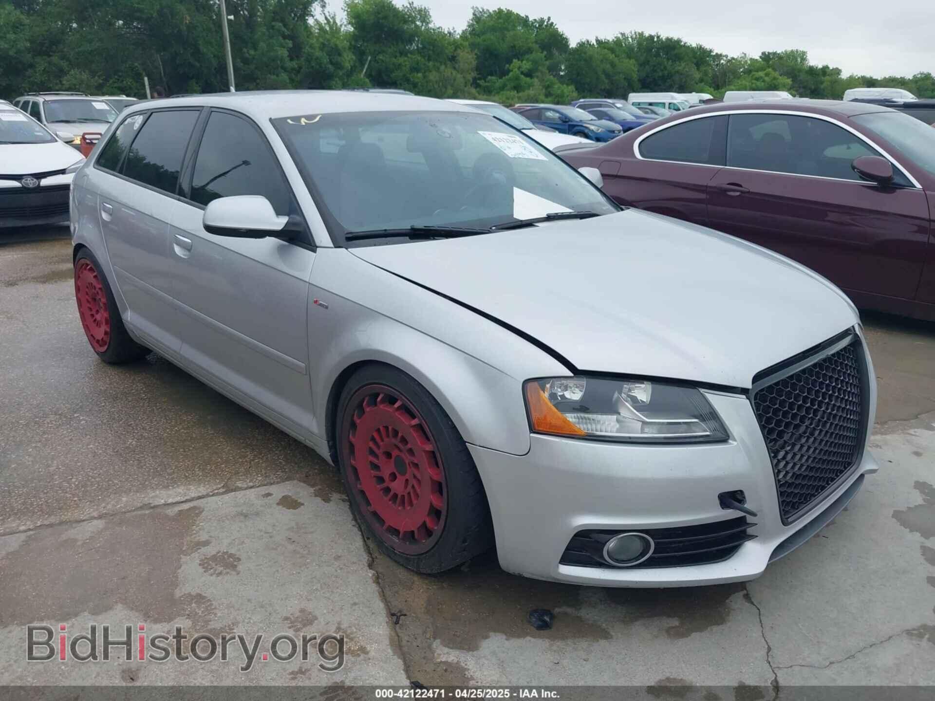 Photo WAUFEAFM5CA069371 - AUDI A3 2012