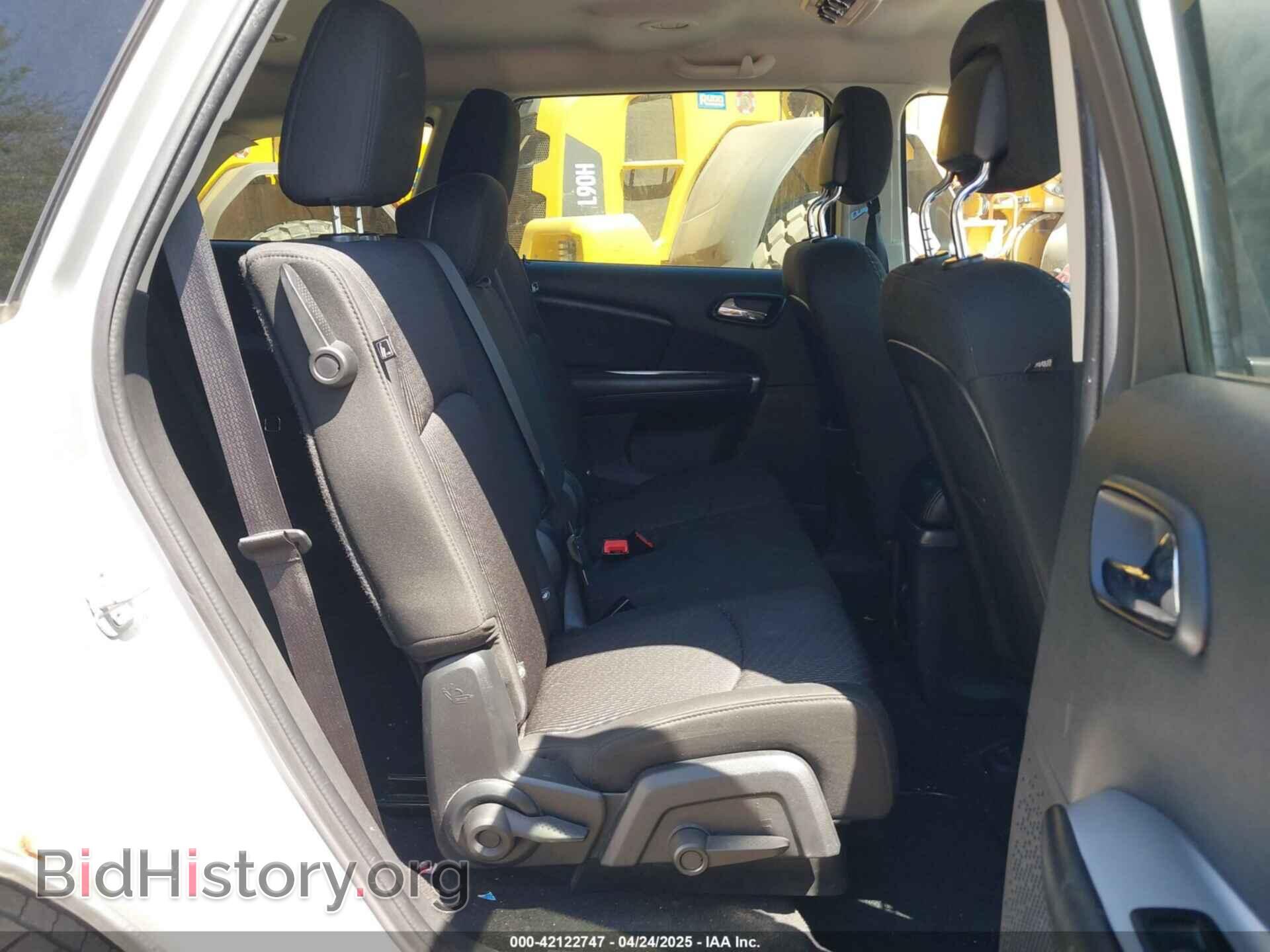 2011 DODGE JOURNEY - VIN: 3D4PH1FG4BT562414 - Фото 8