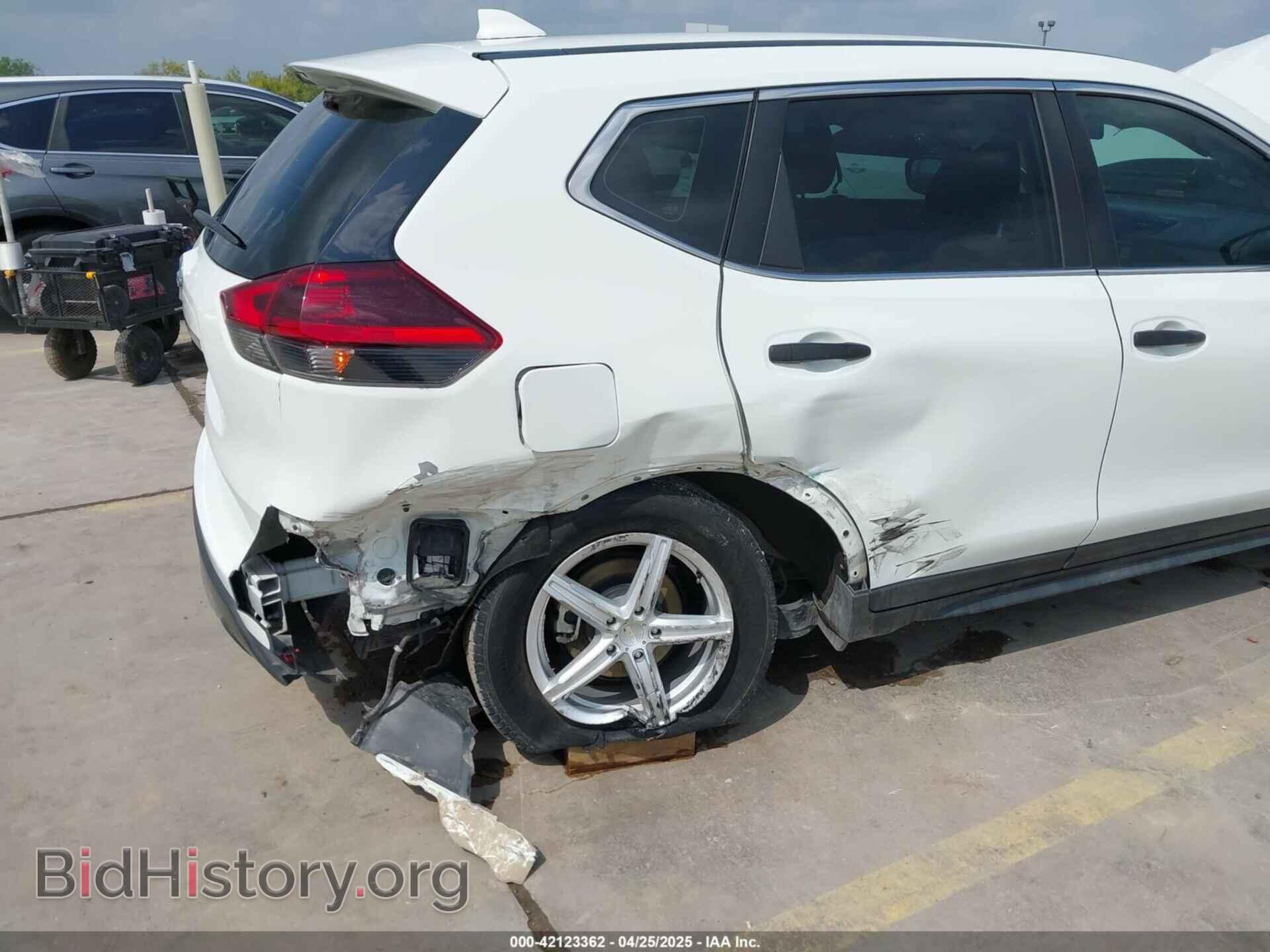 2018 NISSAN ROGUE - VIN: KNMAT2MT8JP615335 - Фото 6