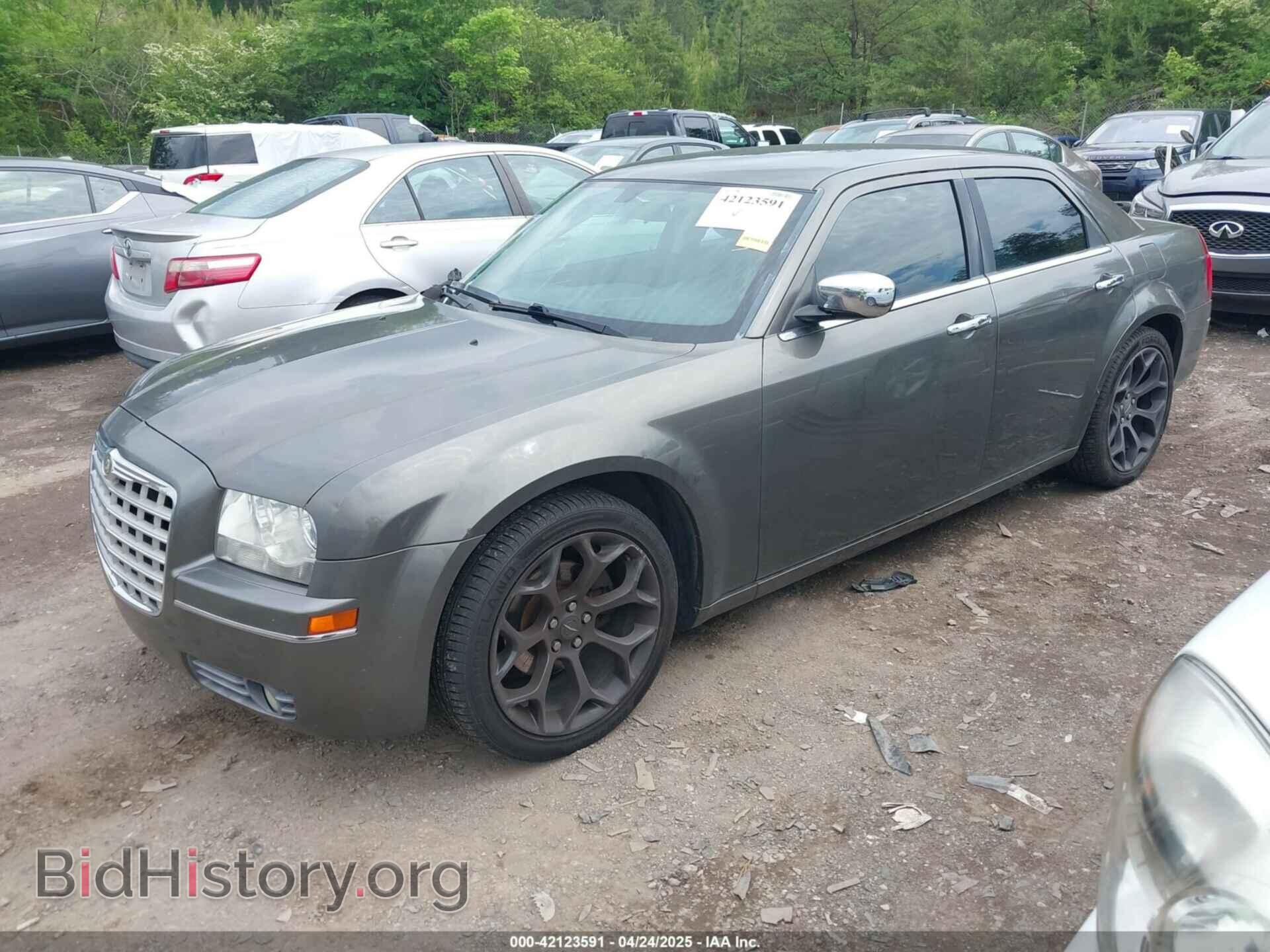 2010 CHRYSLER 300 - VIN: 2C3CA4CD2AH224291 - Фото 2