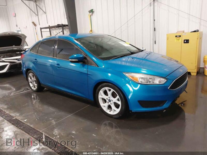 2015 Ford FOCUS SE (VIN 1FADP3F21FL255437) — photo 1 of 18, IAAI, damage: undercarriage