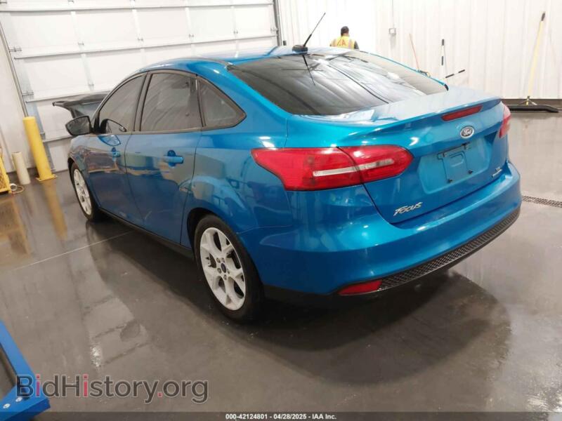 2015 Ford FOCUS (VIN 1FADP3F21FL255437) — photo 3 of 18