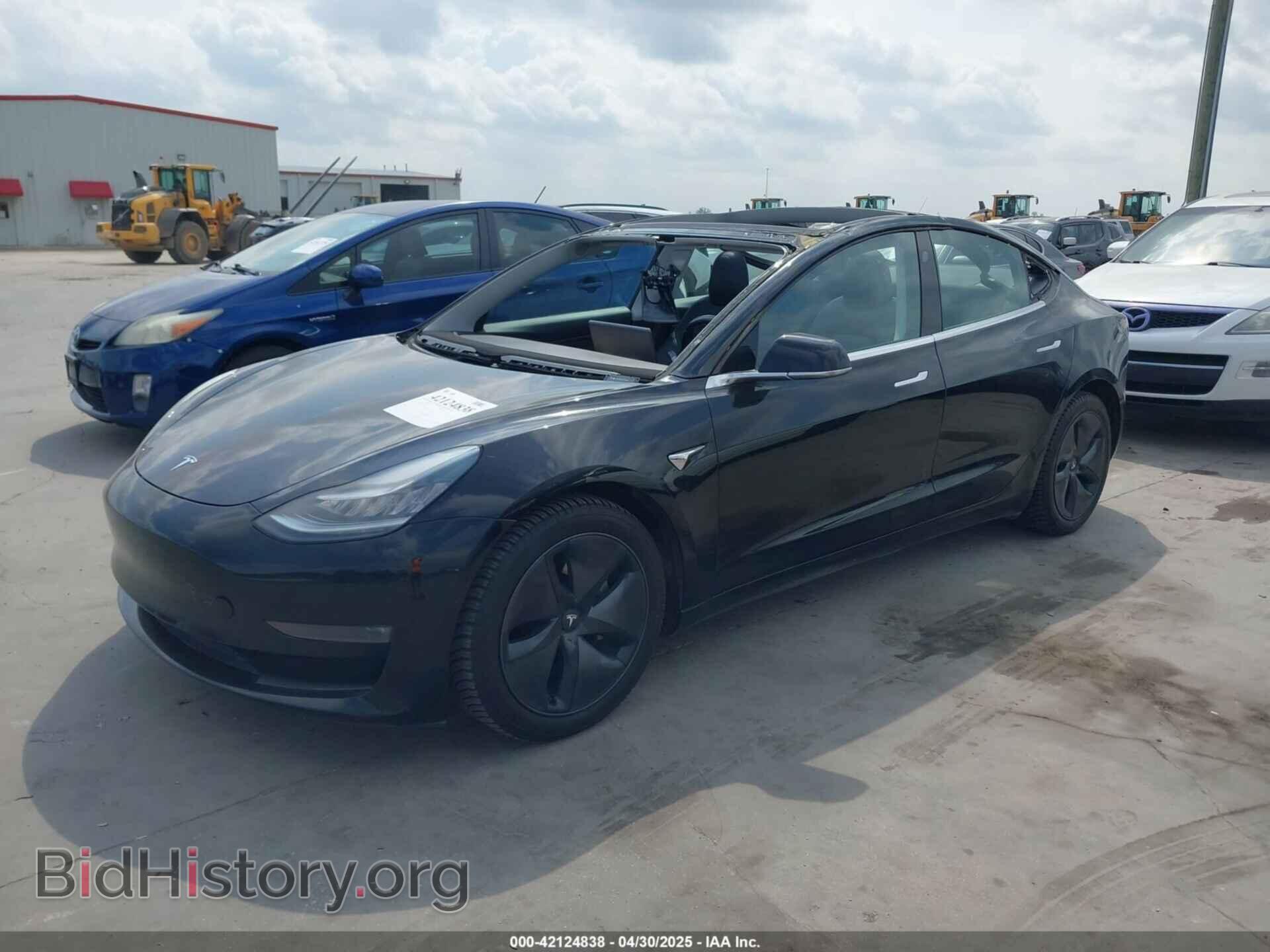 2018 TESLA MODEL 3 - VIN: 5YJ3E1EB3JF178812 - Photo 2
