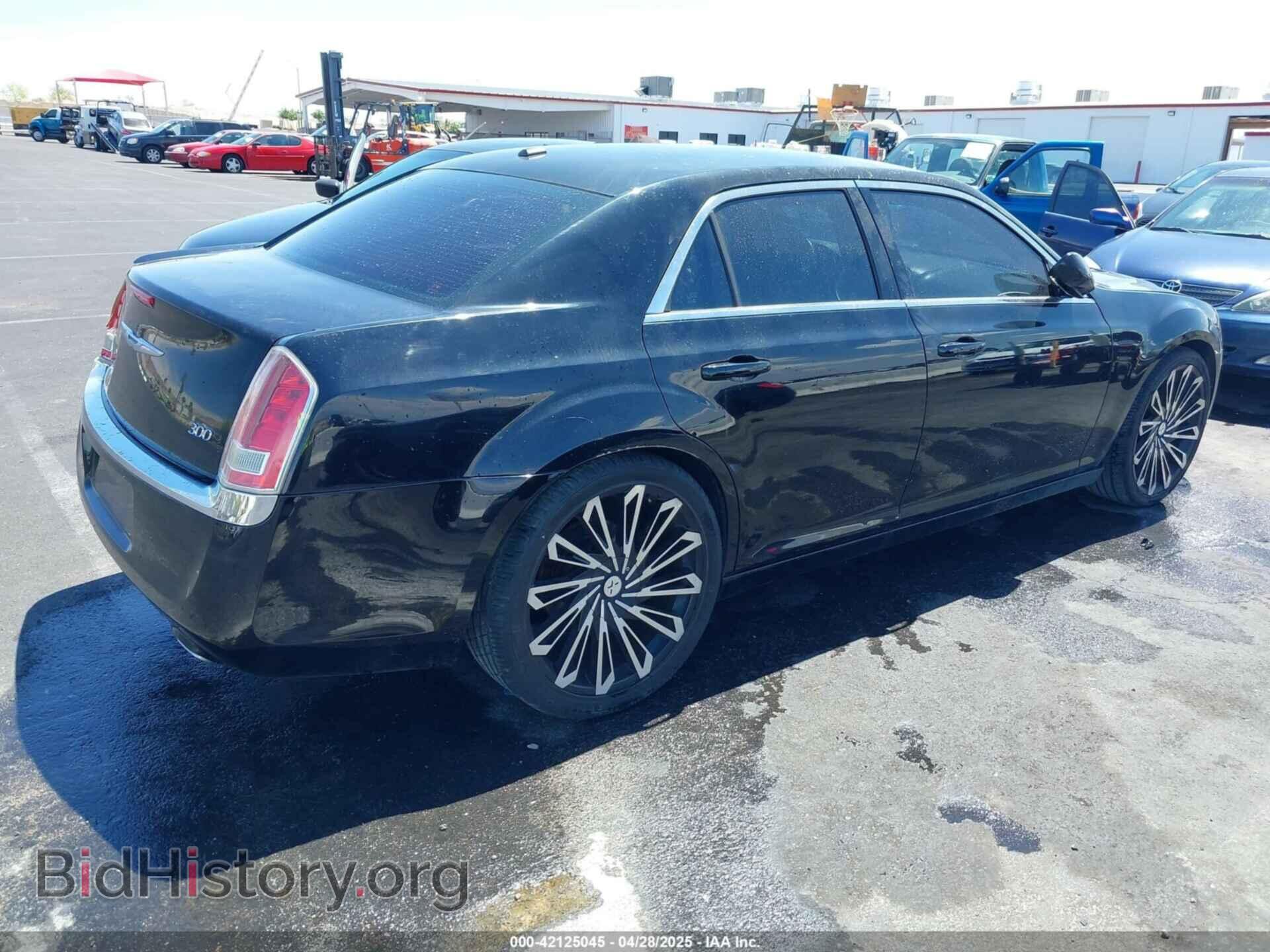 2013 CHRYSLER 300 - VIN: 2C3CCAAG2DH544639 - Фото 4