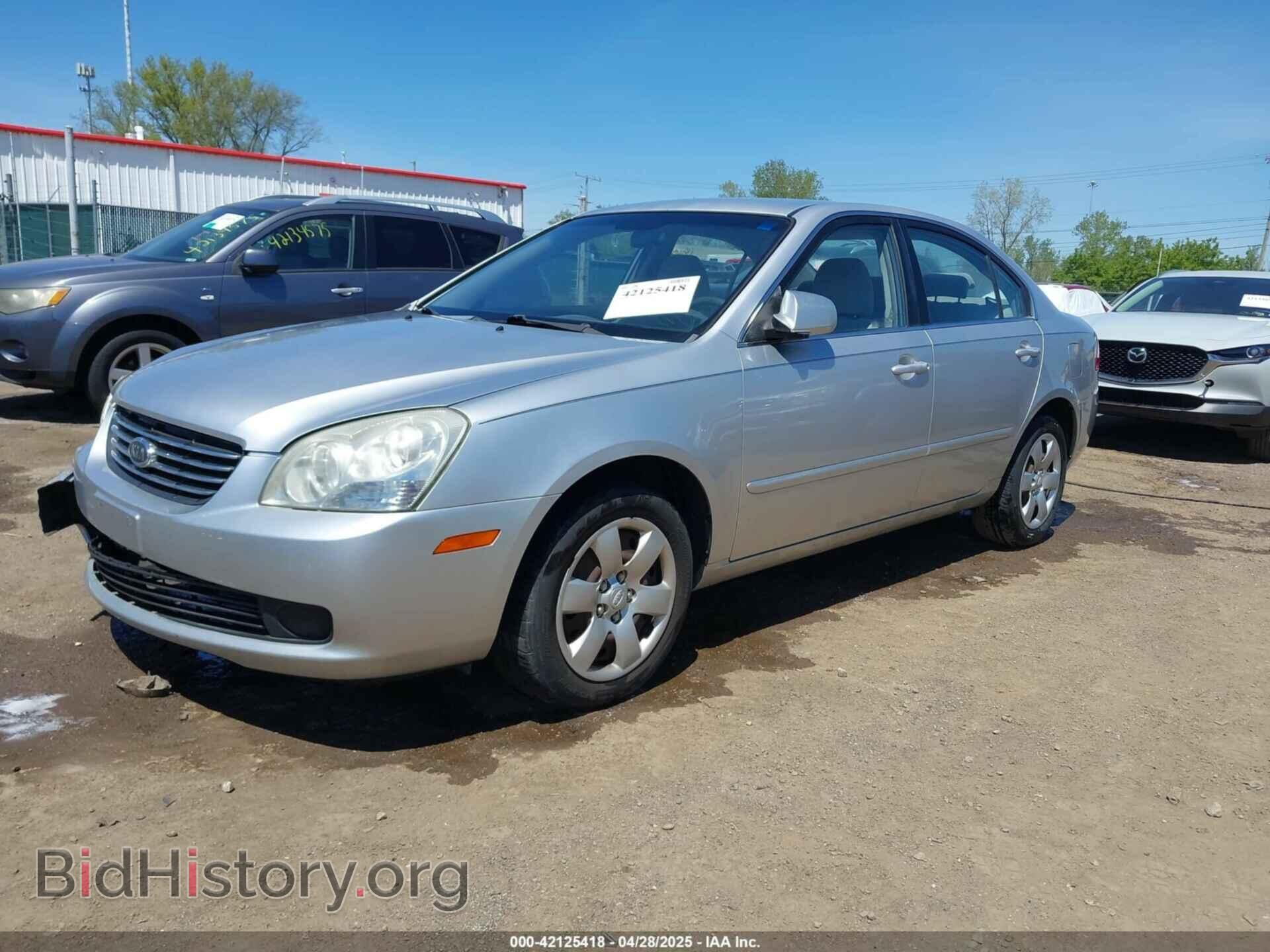 2007 KIA OPTIMA - VIN: KNAGE123775157080 - Photo 2