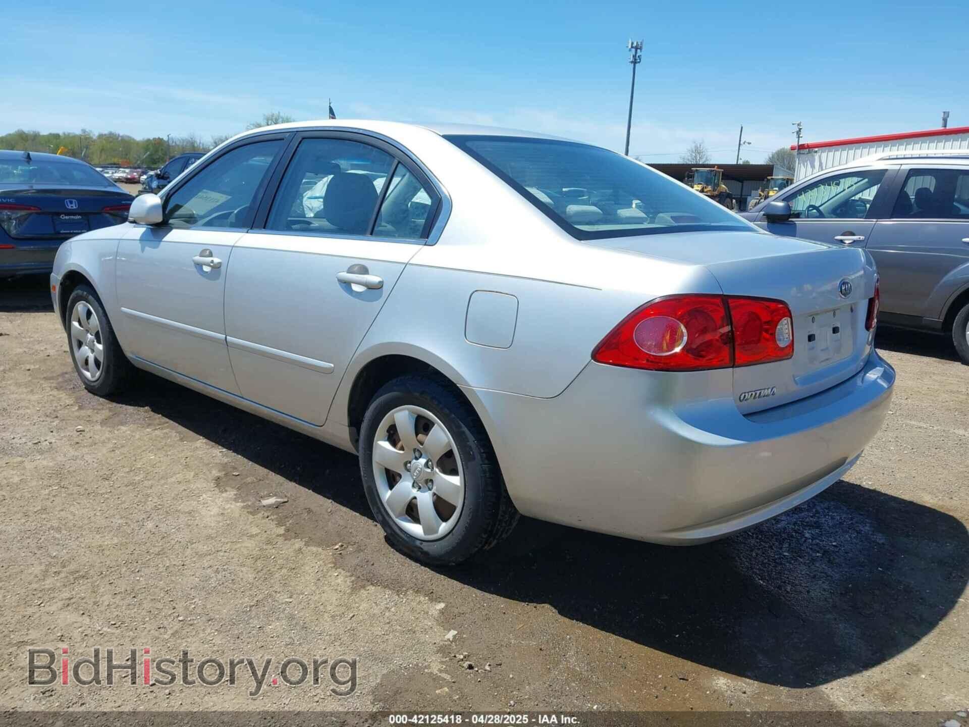2007 KIA OPTIMA - VIN: KNAGE123775157080 - Photo 3