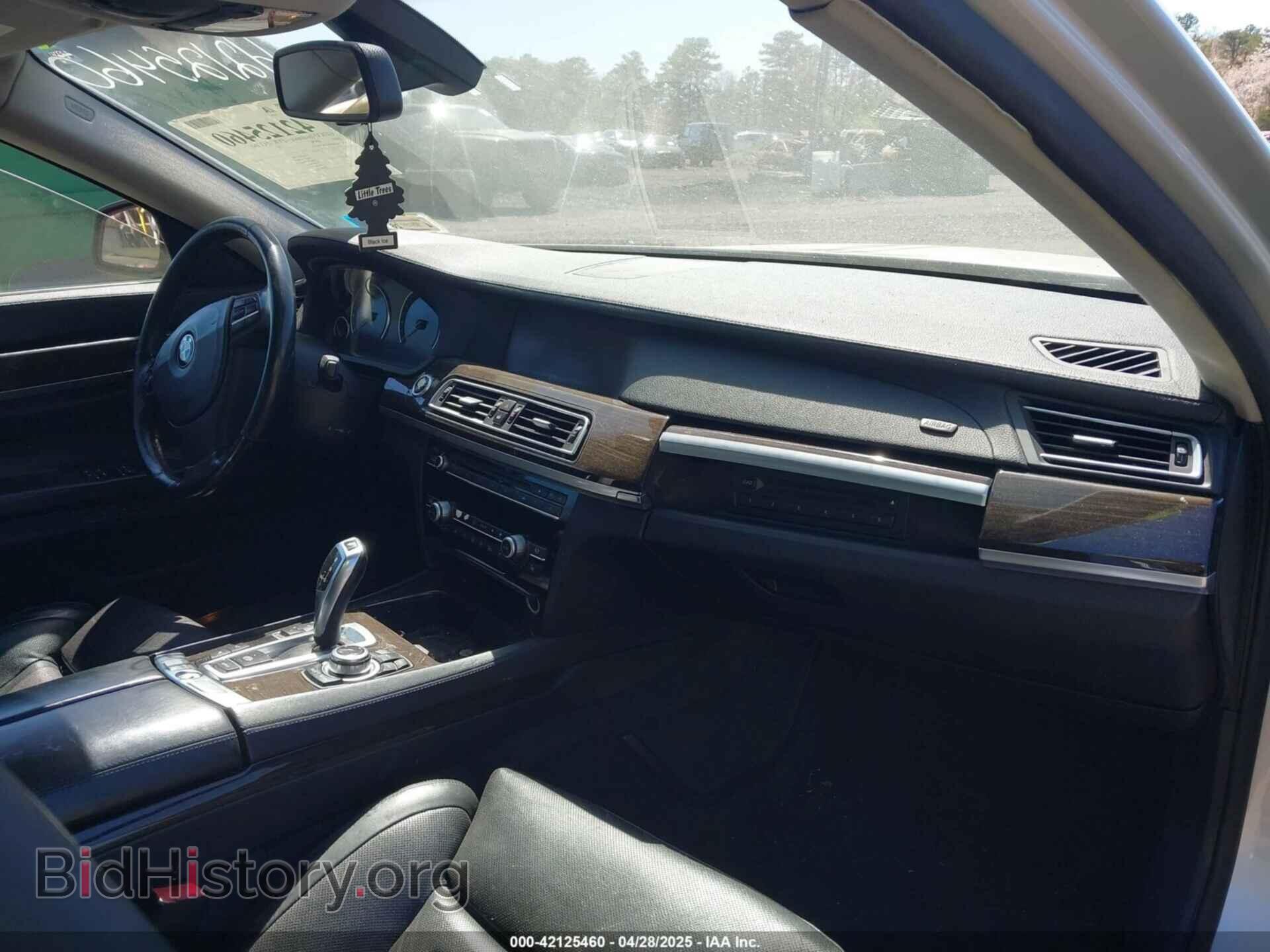 2009 BMW 750LI - VIN: WBAKB83549CY58105 - Фото 5