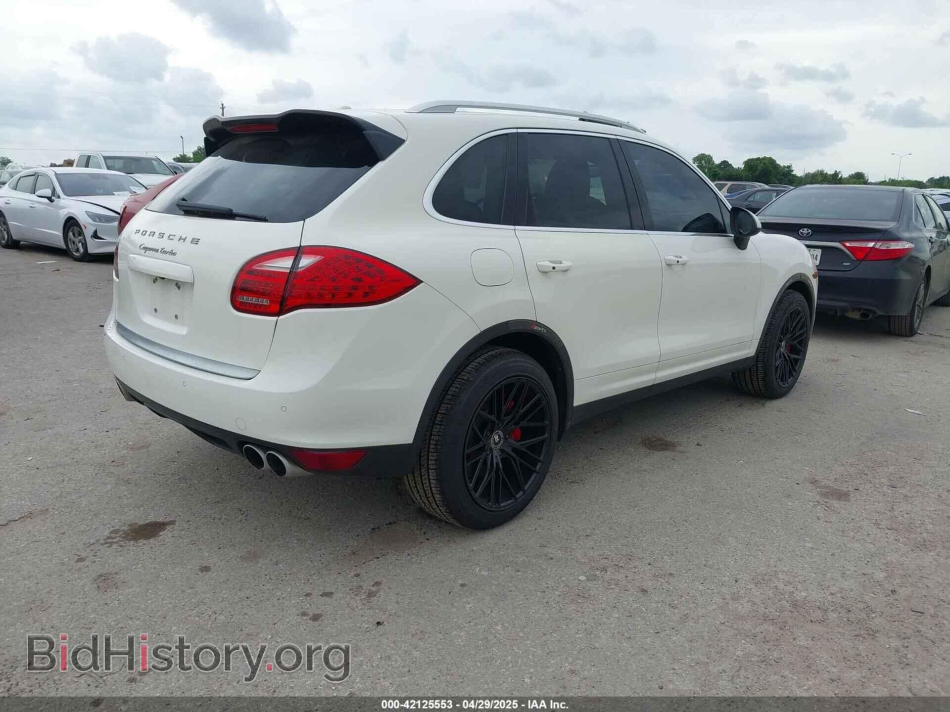 2012 PORSCHE CAYENNE - VIN: WP1AC2A22CLA81995 - Фото 4
