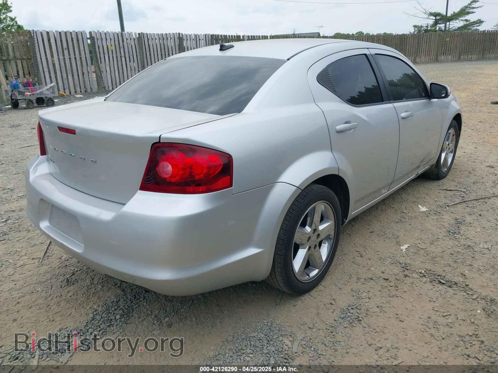 2011 DODGE AVENGER - VIN: 1B3BD2FB2BN501447 - Photo 4