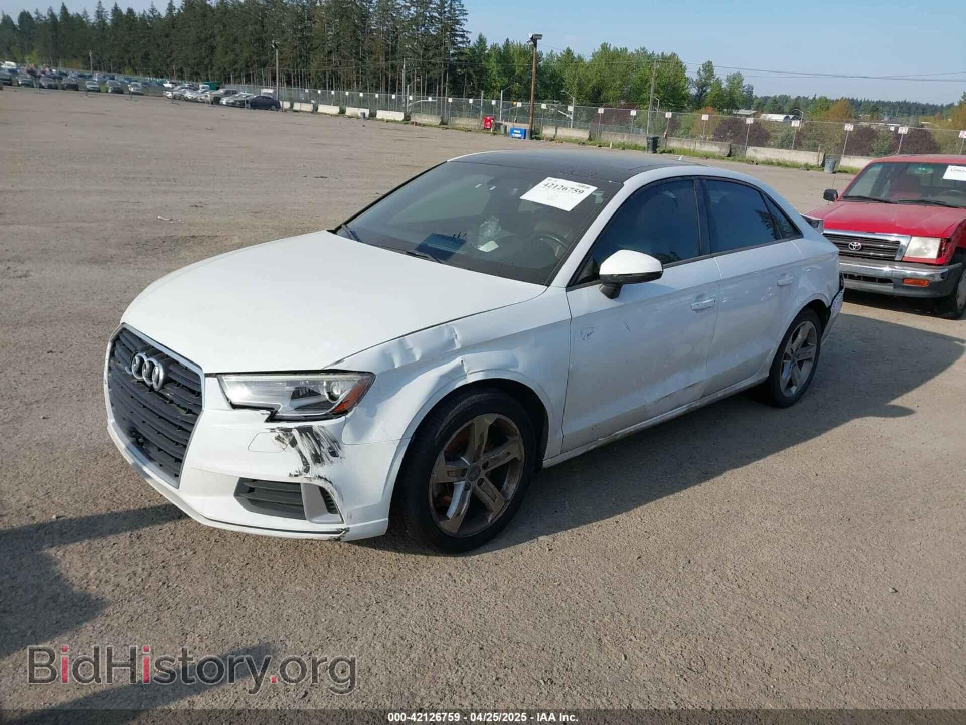 2017 AUDI A3 - VIN: WAUAUGFF3H1037902 - Фото 2