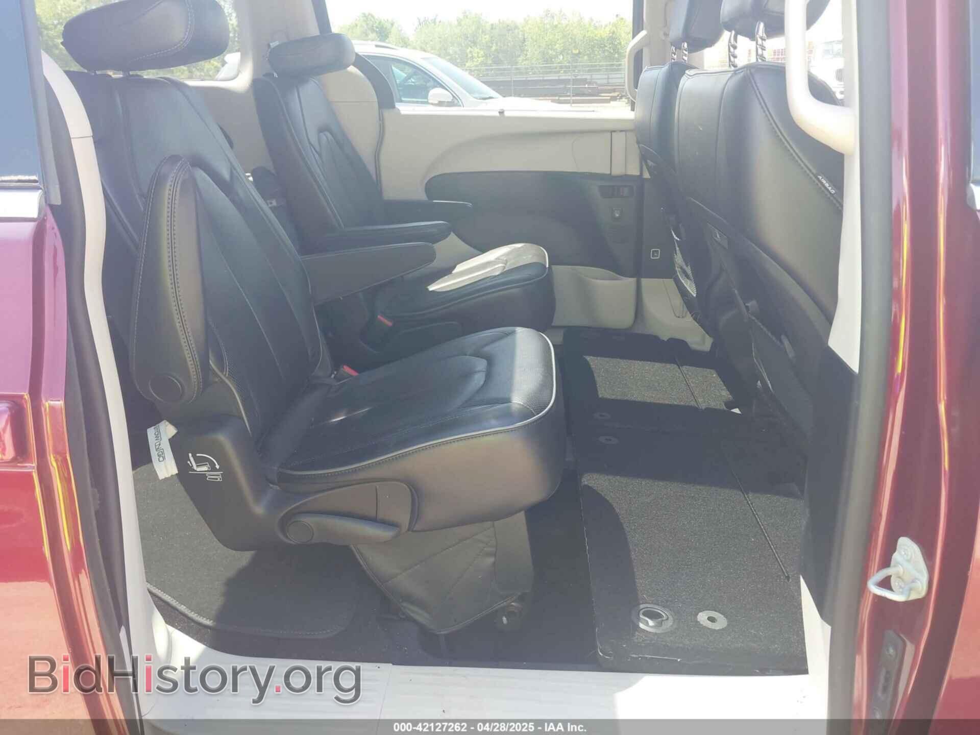 2019 CHRYSLER PACIFICA - VIN: 2C4RC1GG1KR552218 - Фото 8