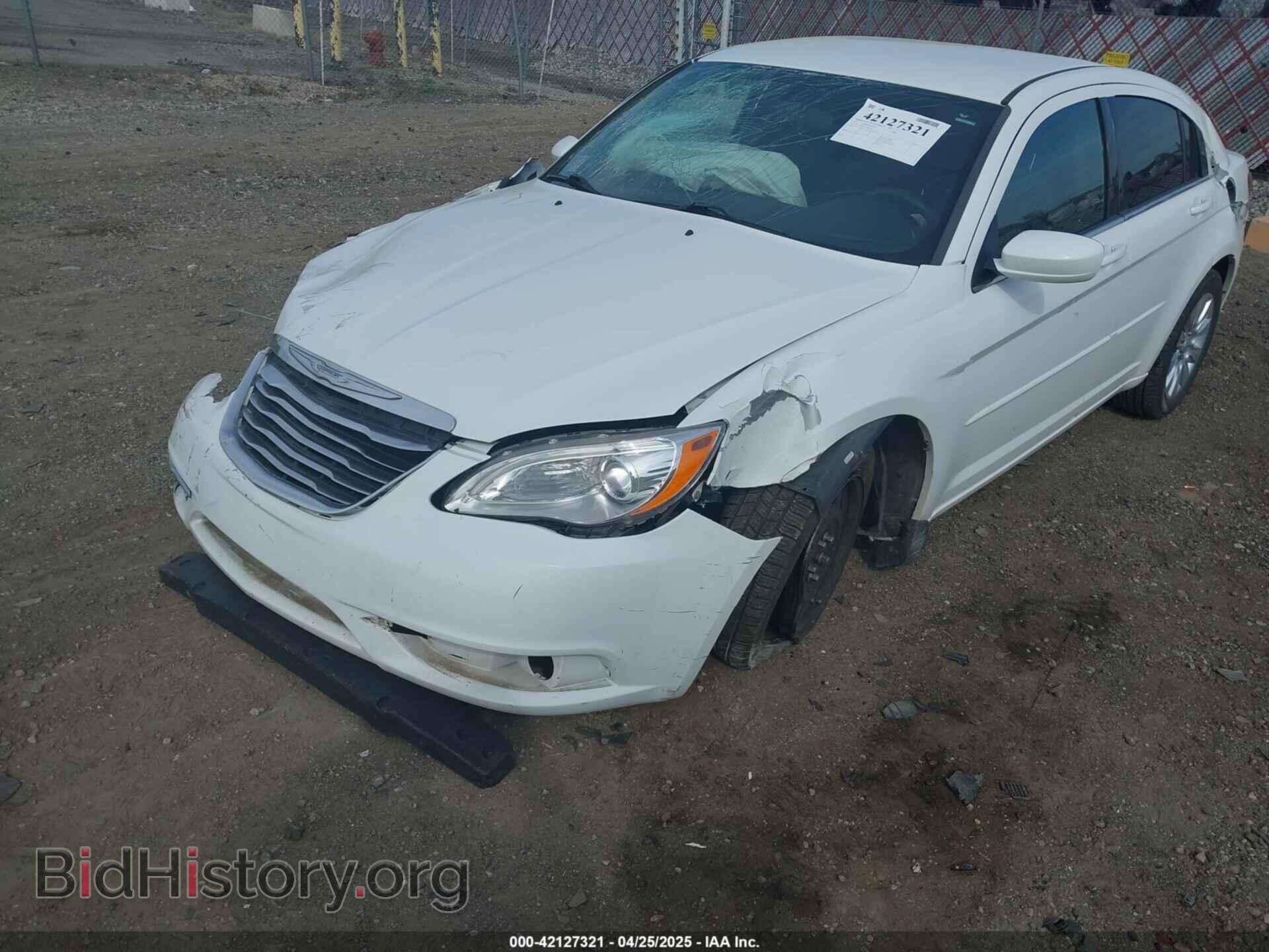 2012 CHRYSLER 200 - VIN: 1C3CCBAG2CN234678 - Фото 2