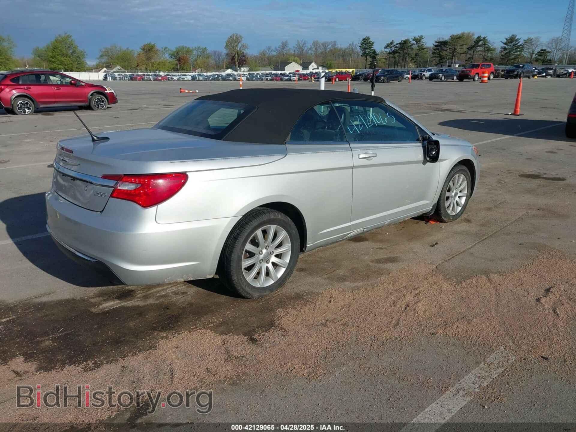 2012 CHRYSLER 200 - VIN: 1C3BCBEBXCN155687 - Фото 4