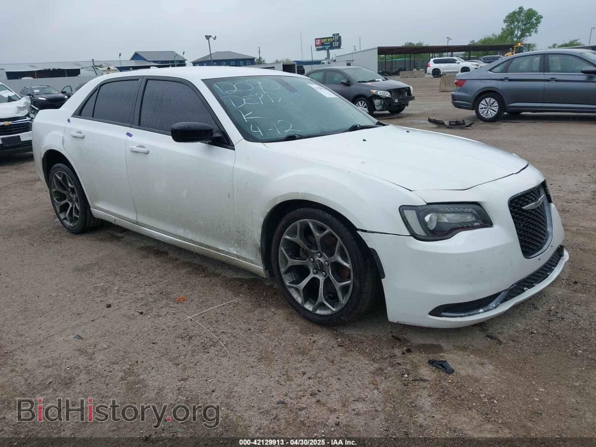 Фотография 2C3CCAAG5JH320468 - CHRYSLER 300 2018