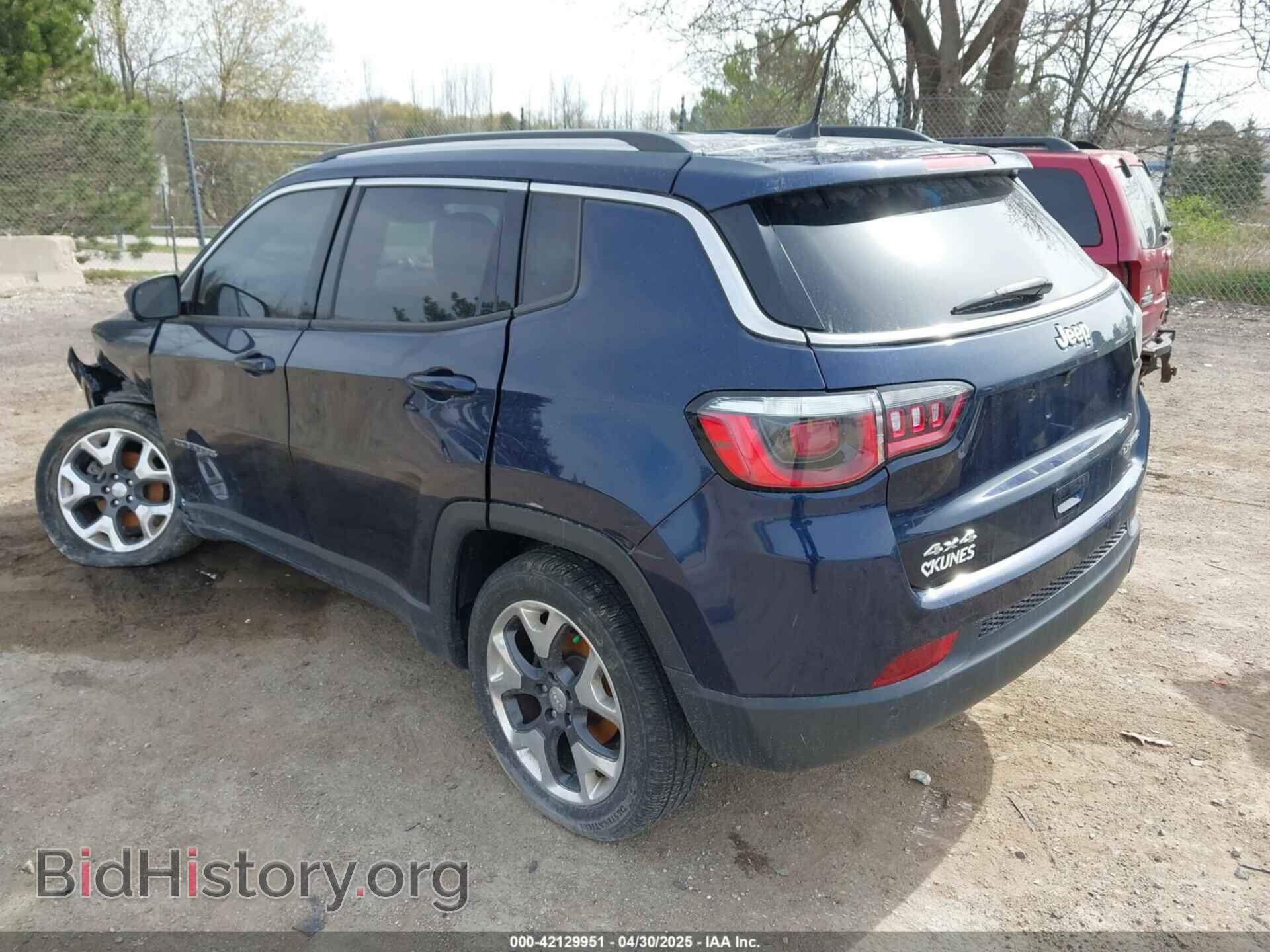 2019 JEEP COMPASS - VIN: 3C4NJDCB4KT747677 - Фото 3