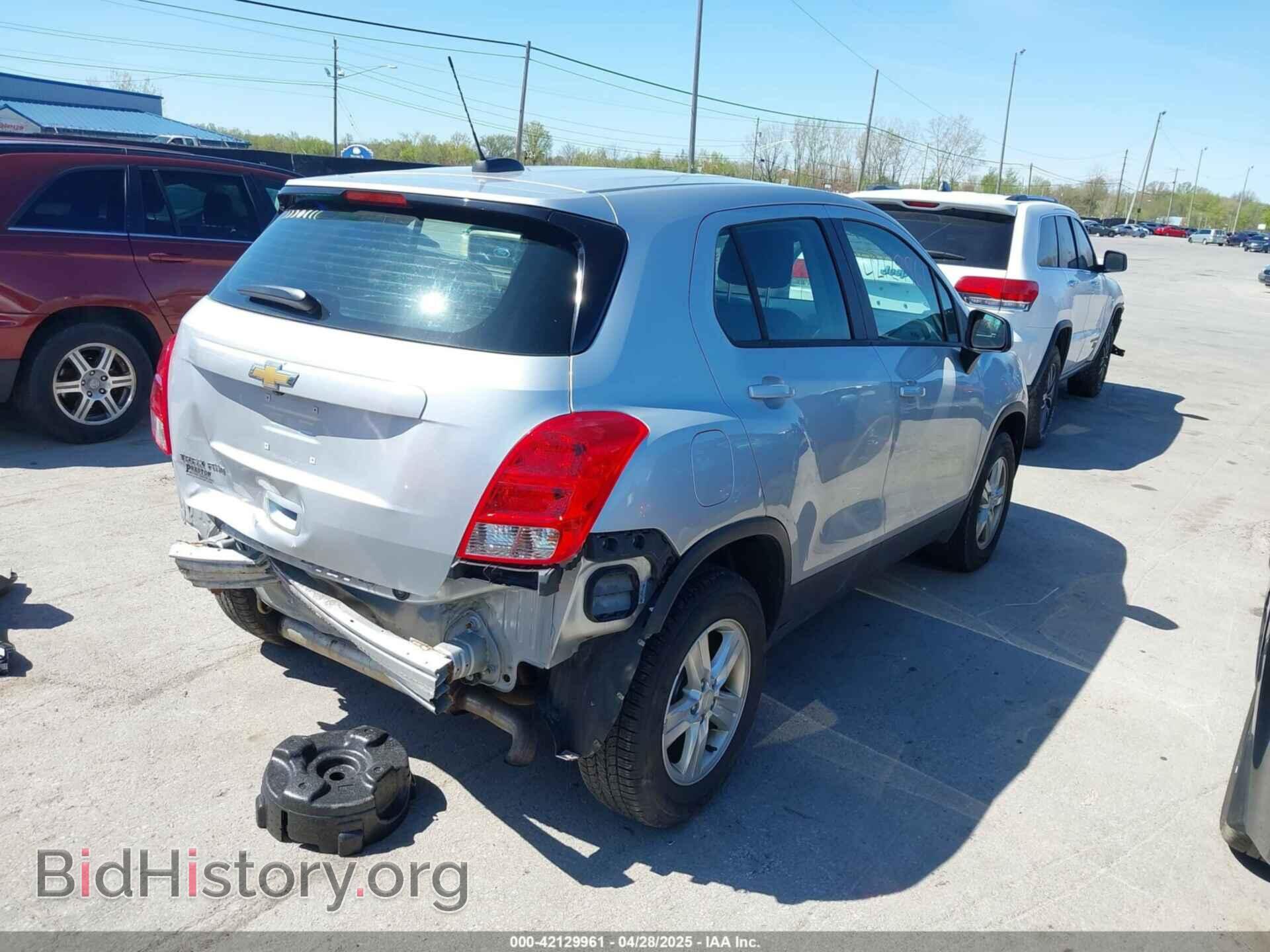 2017 CHEVROLET TRAX - VIN: 3GNCJNSB8HL211524 - Фото 4
