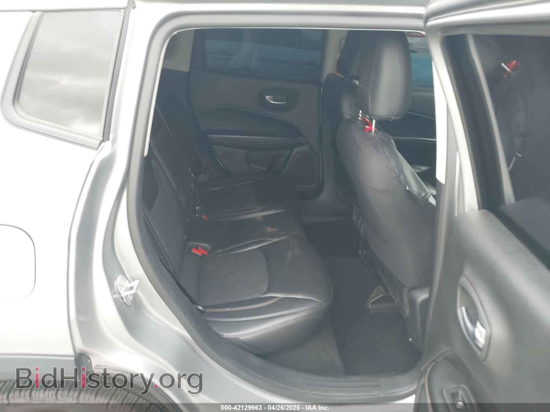 2018 JEEP COMPASS - VIN: 3C4NJCBB6JT488992 - Фото 8