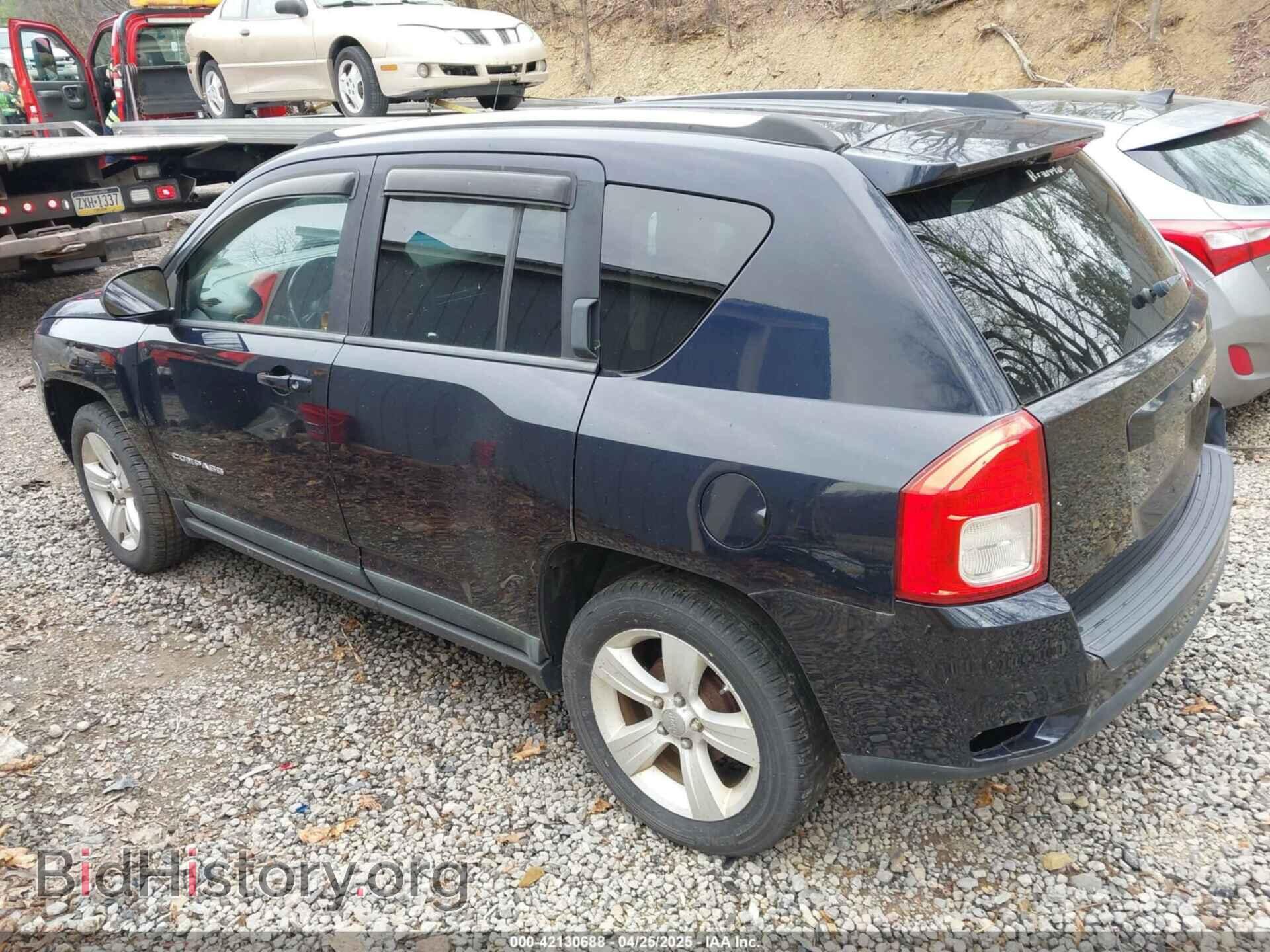 2011 JEEP COMPASS - VIN: 1J4NT1FB8BD194438 - Photo 3