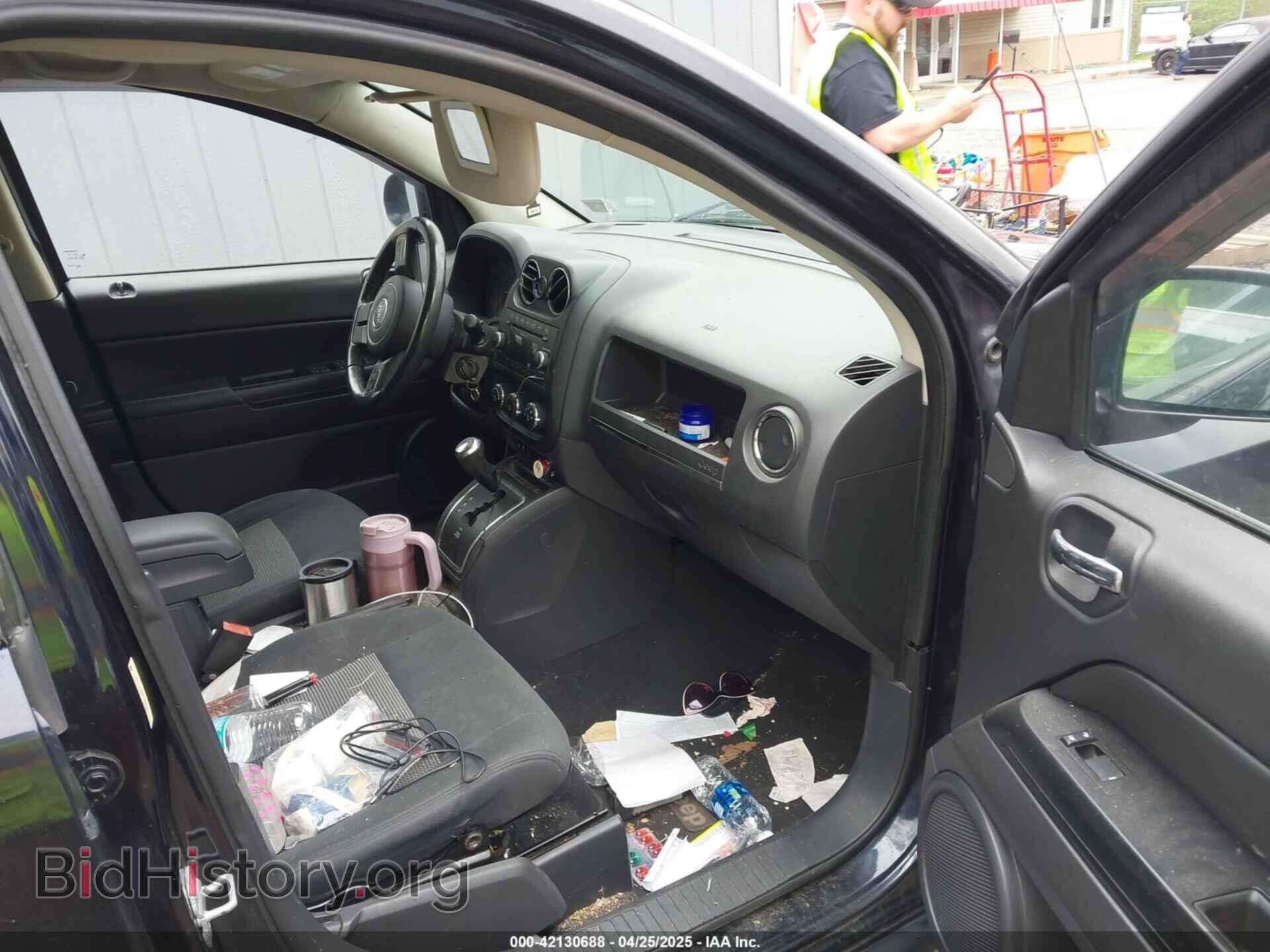 2011 JEEP COMPASS - VIN: 1J4NT1FB8BD194438 - Photo 5
